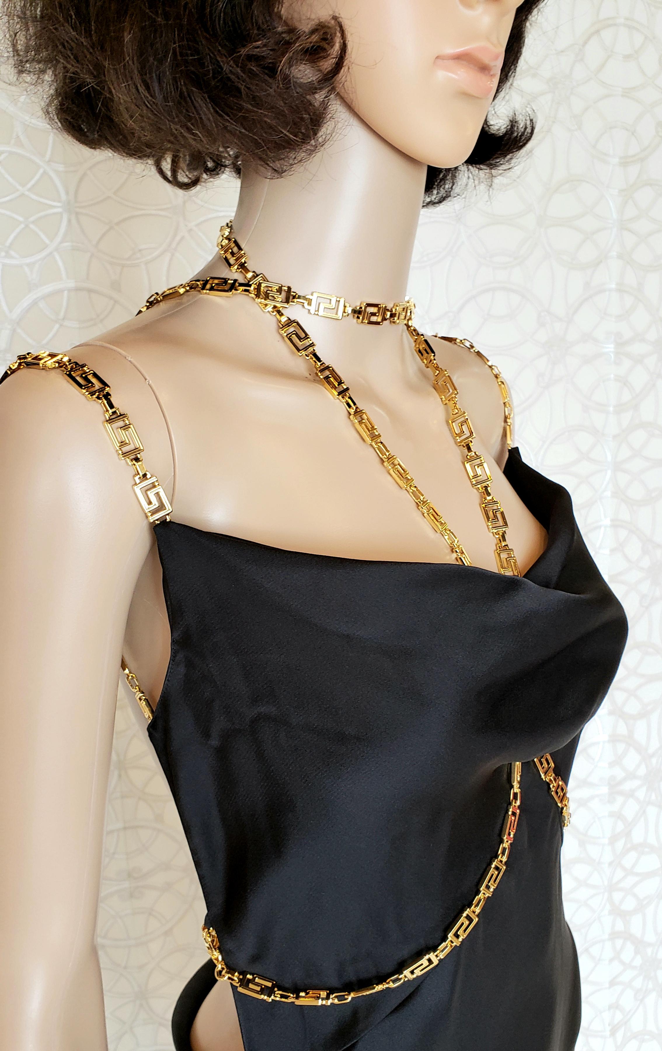 F/W 2019 Look #60 NEW VERSACE BLACK DRESS GOWN W/GOLD TONE CHAINS DETAILS 38 - 2 2