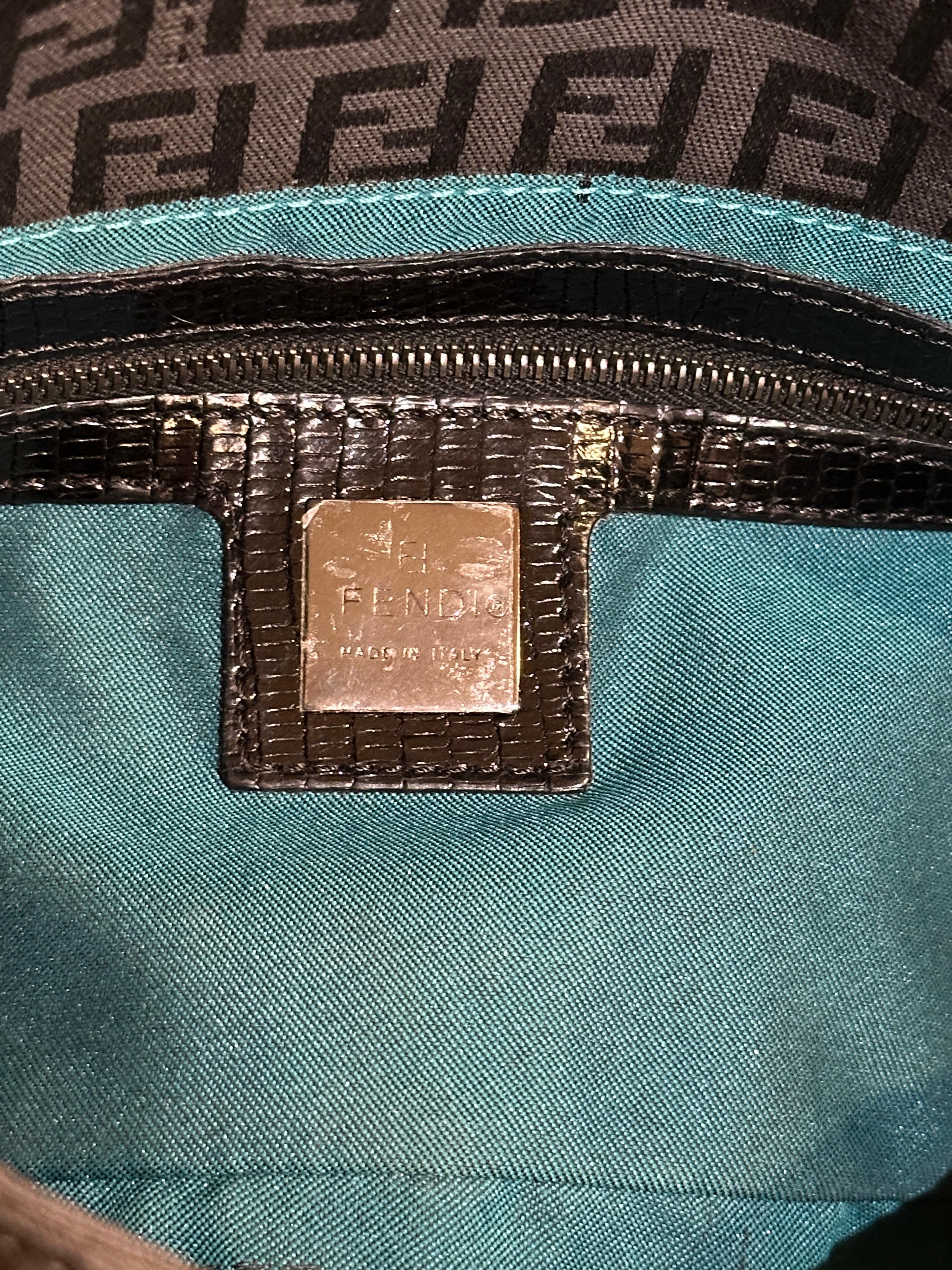 F/W1999 Fendi Baguette Zucchino con inserti lucertola e fibbia madreperla in vendita 6