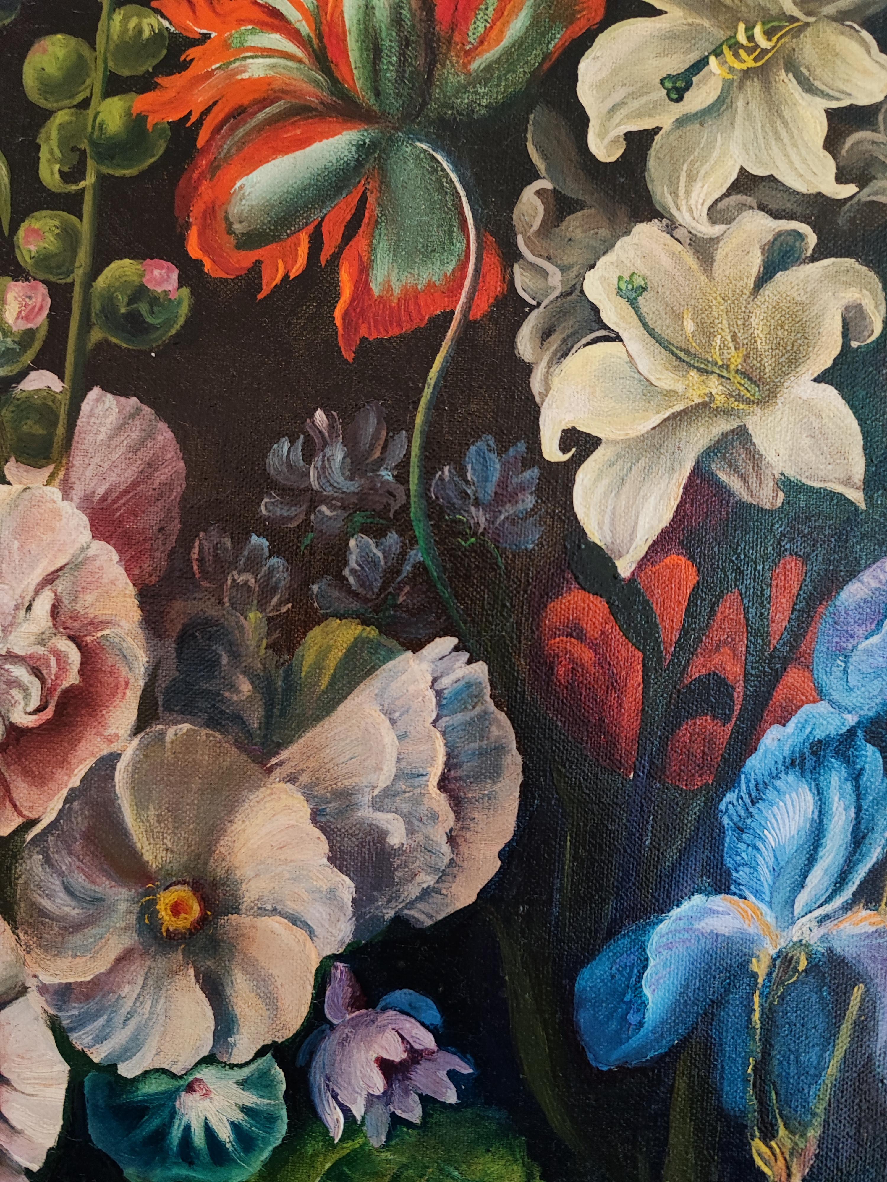 Lavori su tela
olio su tela : 61 x 50 cm - con cornice : 80 x 69 cm

Questo olio su tela raffigura un sontuoso bouquet di fiori in un vaso su un tavolo di pietra. Lo stile è classico ed evoca le nature morte floreali dei maestri olandesi del XVII