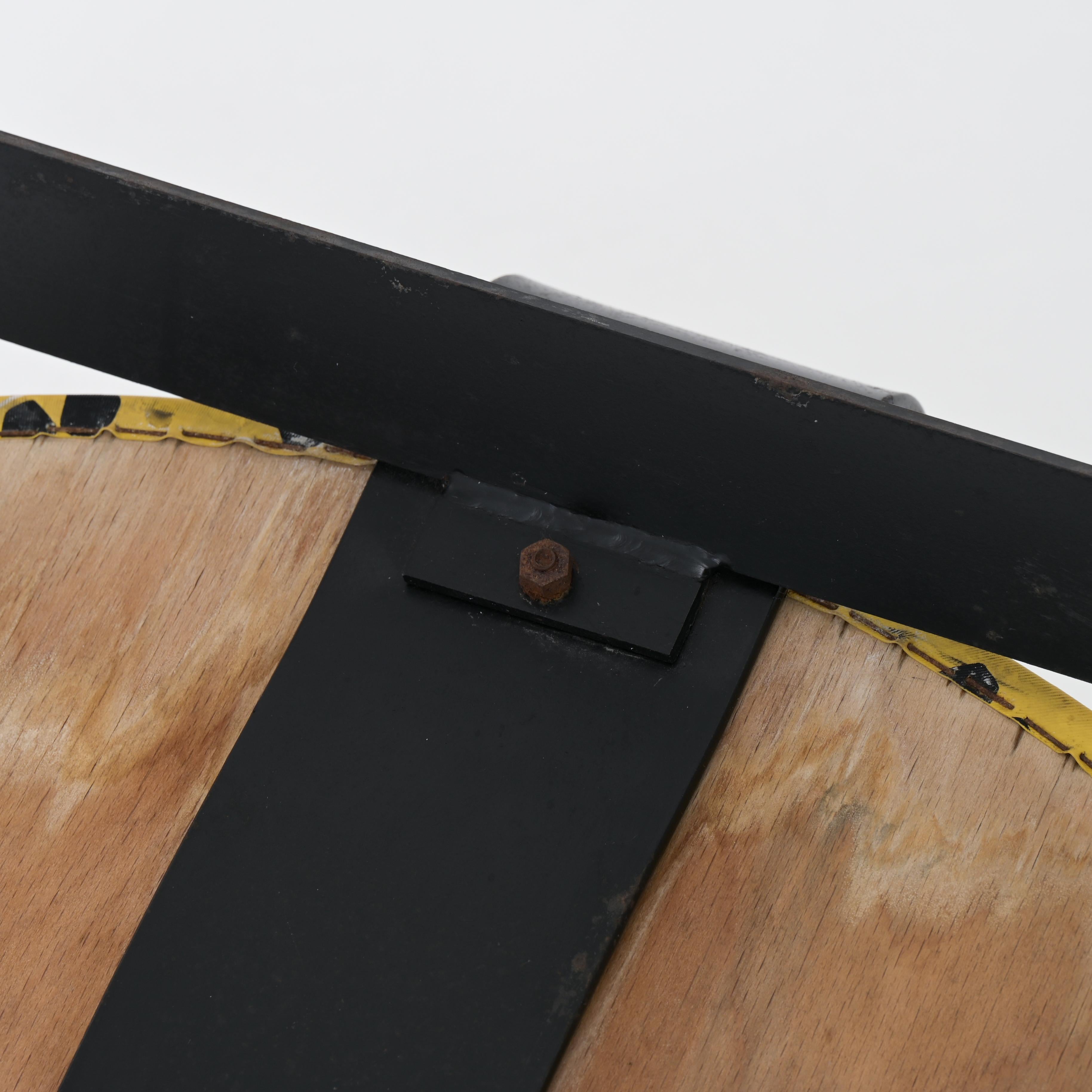 Sillón F1 de Willy Van Der Meeren para Tubax en venta 13