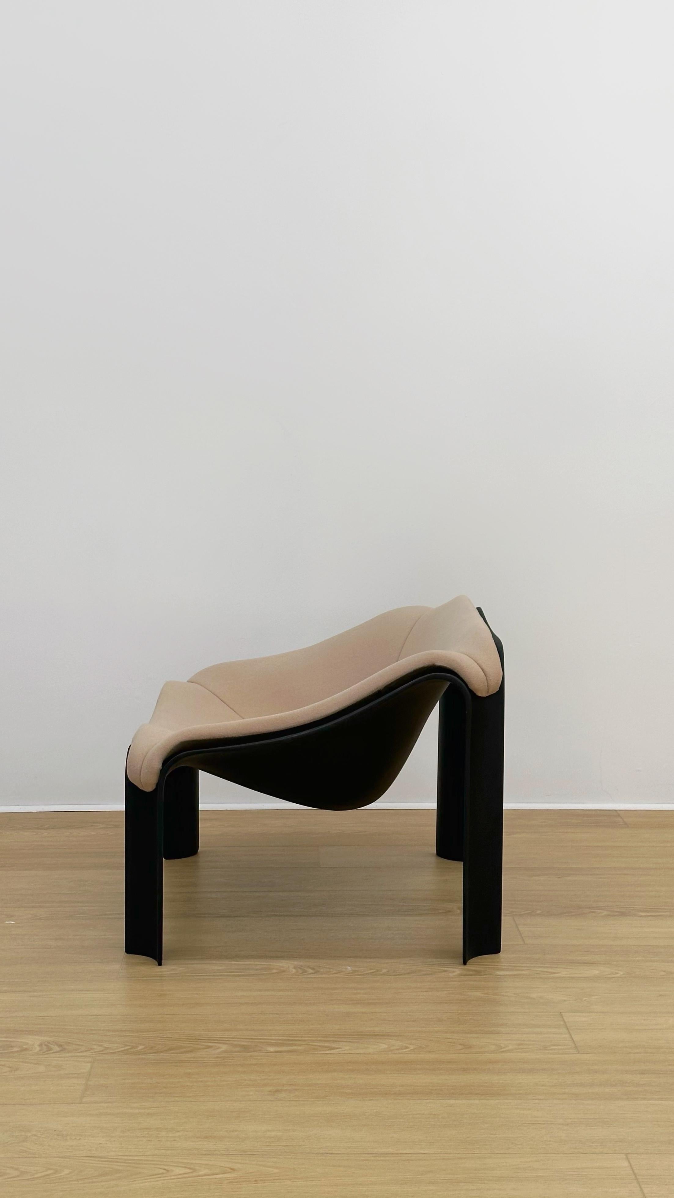 French F300 chair by Pierre Paulin for Artifort