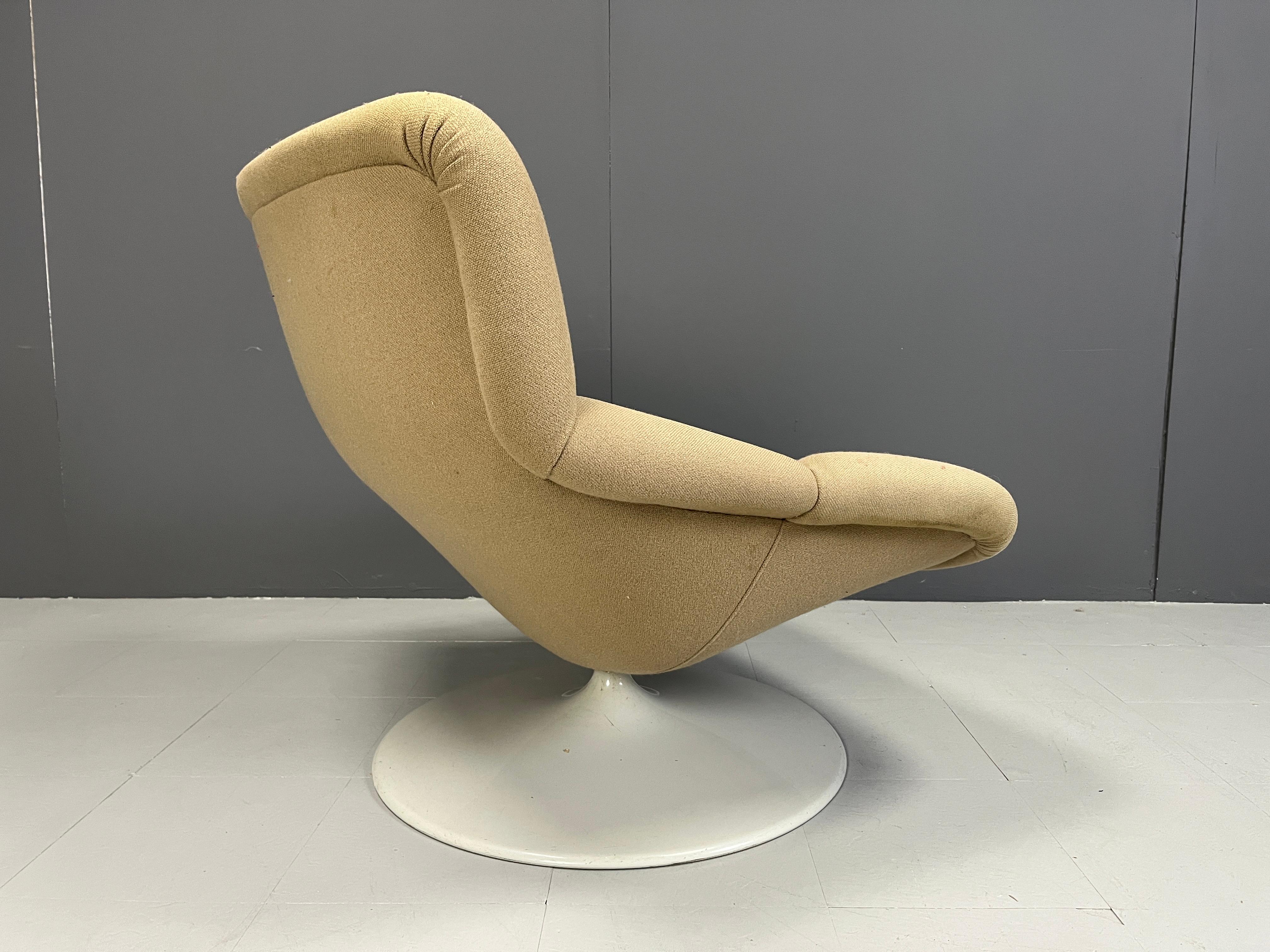 Mid-20th Century F557 Swivel Chair by Pierre Paulin for Artifort 1960s