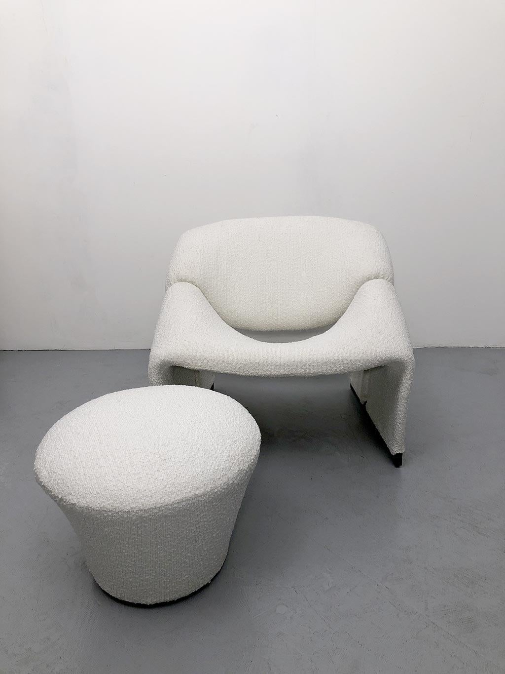 Bouclé F580 Groovy Lounge Chair by Pierre Paulin for Artifort, first edition 1966 For Sale