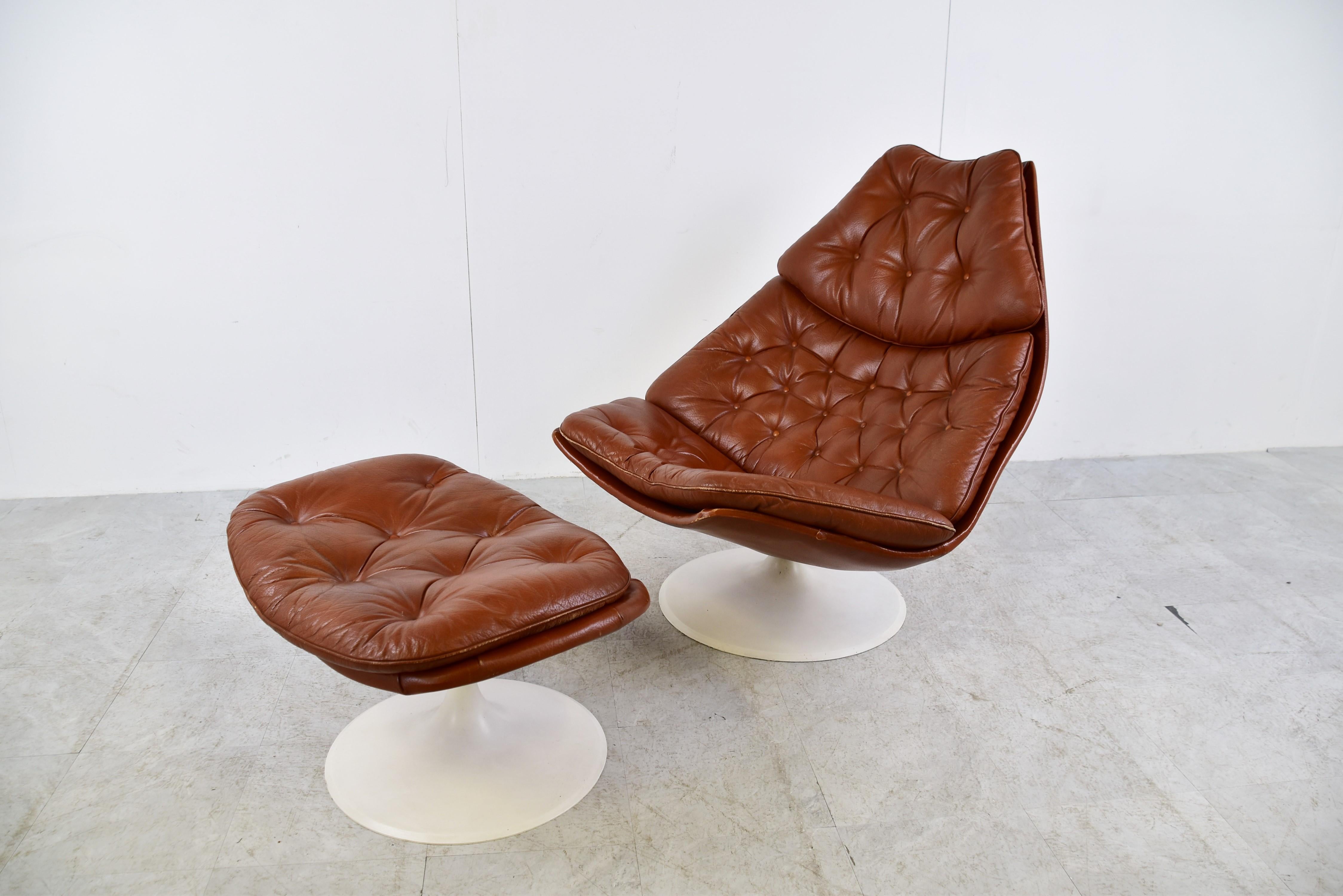 Mid-20th Century F588 Chair and Ottoman, Geoffrey Harcourt for Artifort 1960s