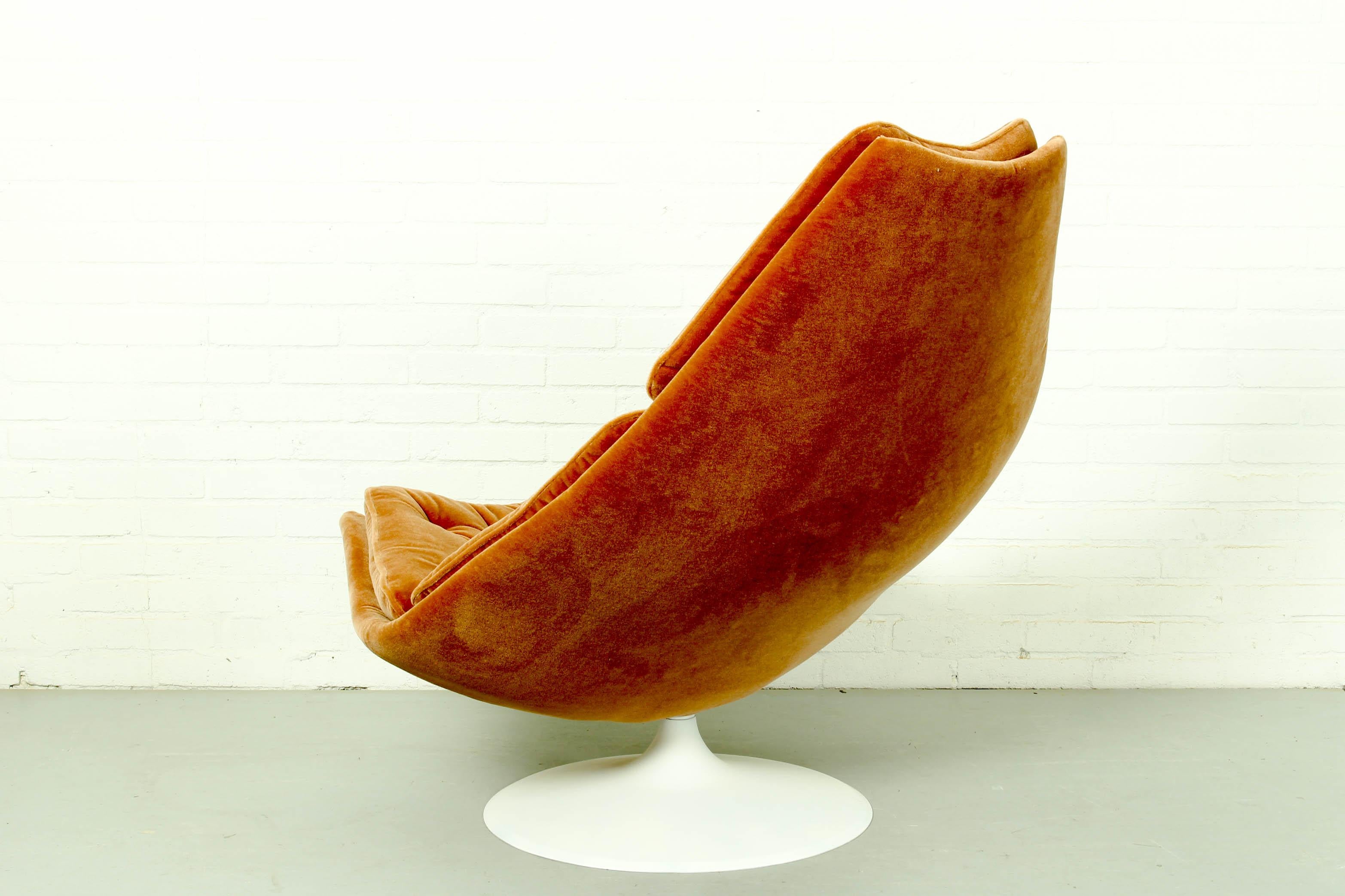 F588 Lounge Chair Designed by Geoffrey Harcourt for Artifort 1