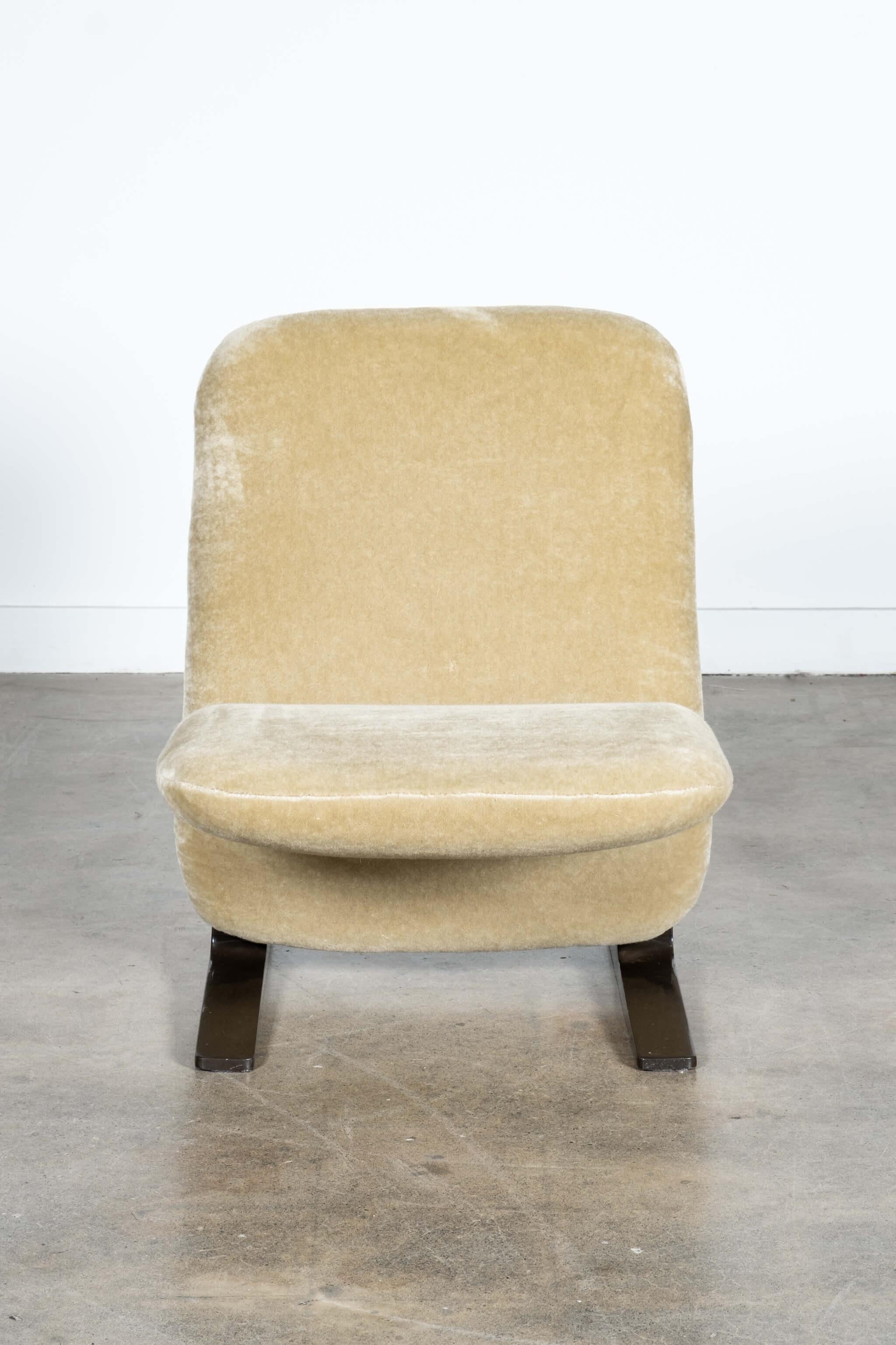 F780 'Concorde' Lounge Chair by Pierre Paulin for Artifort In Good Condition For Sale In Toronto, CA