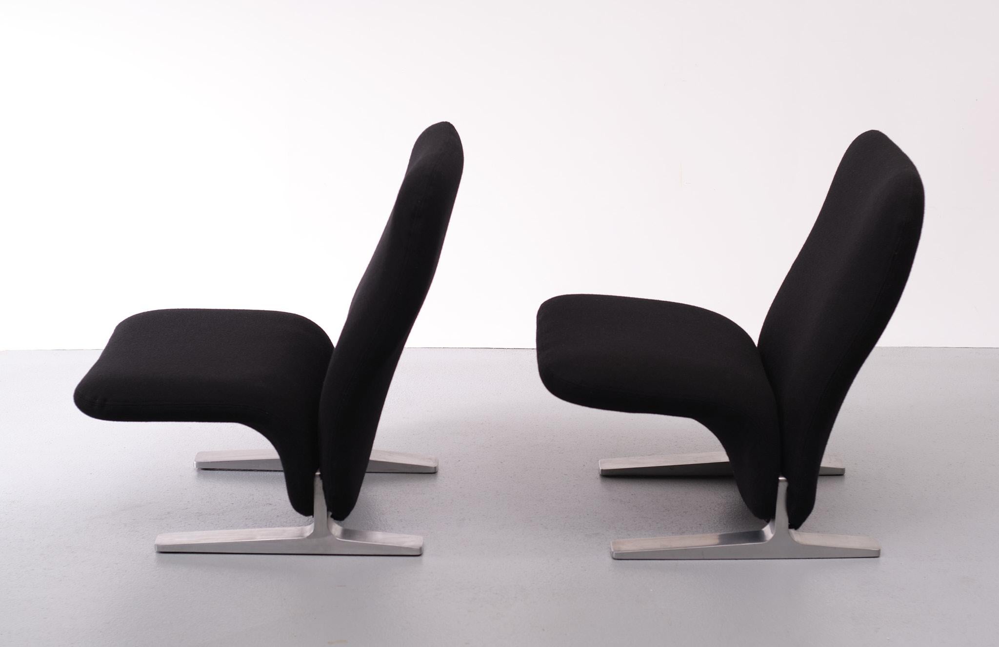 F780 Concorde Lounge Chairs by Pierre Paulin for Artifort in New Upholstery In Good Condition For Sale In Den Haag, NL