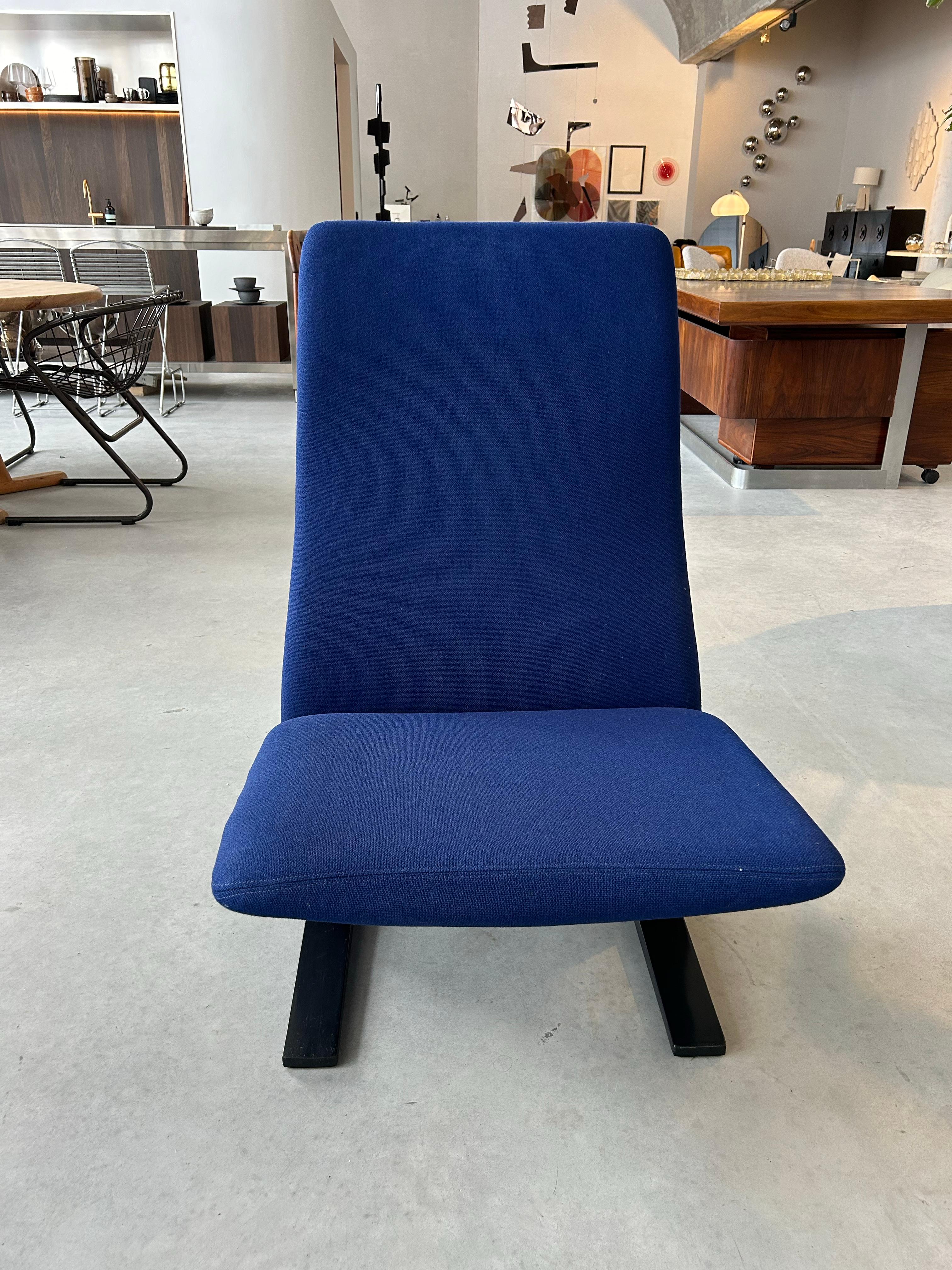 F784 Silla de salón 