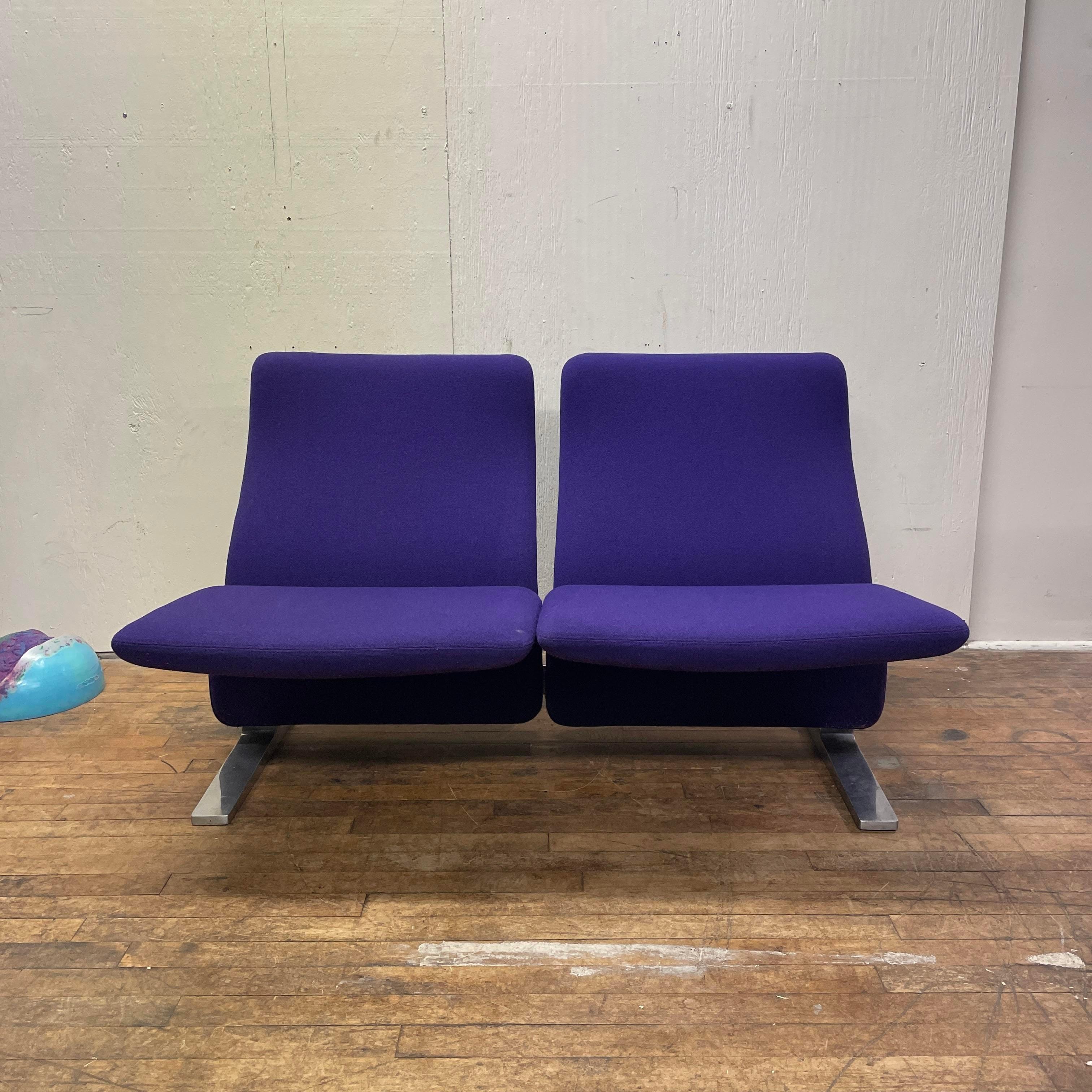 A rare Pierre Paulin model F784 sofa for Artifort upholstered in groovy purple fabric. This piece came from a single owner estate that contained many other Artifort pieces many of which are also available for purchase. The upholstery is in very good