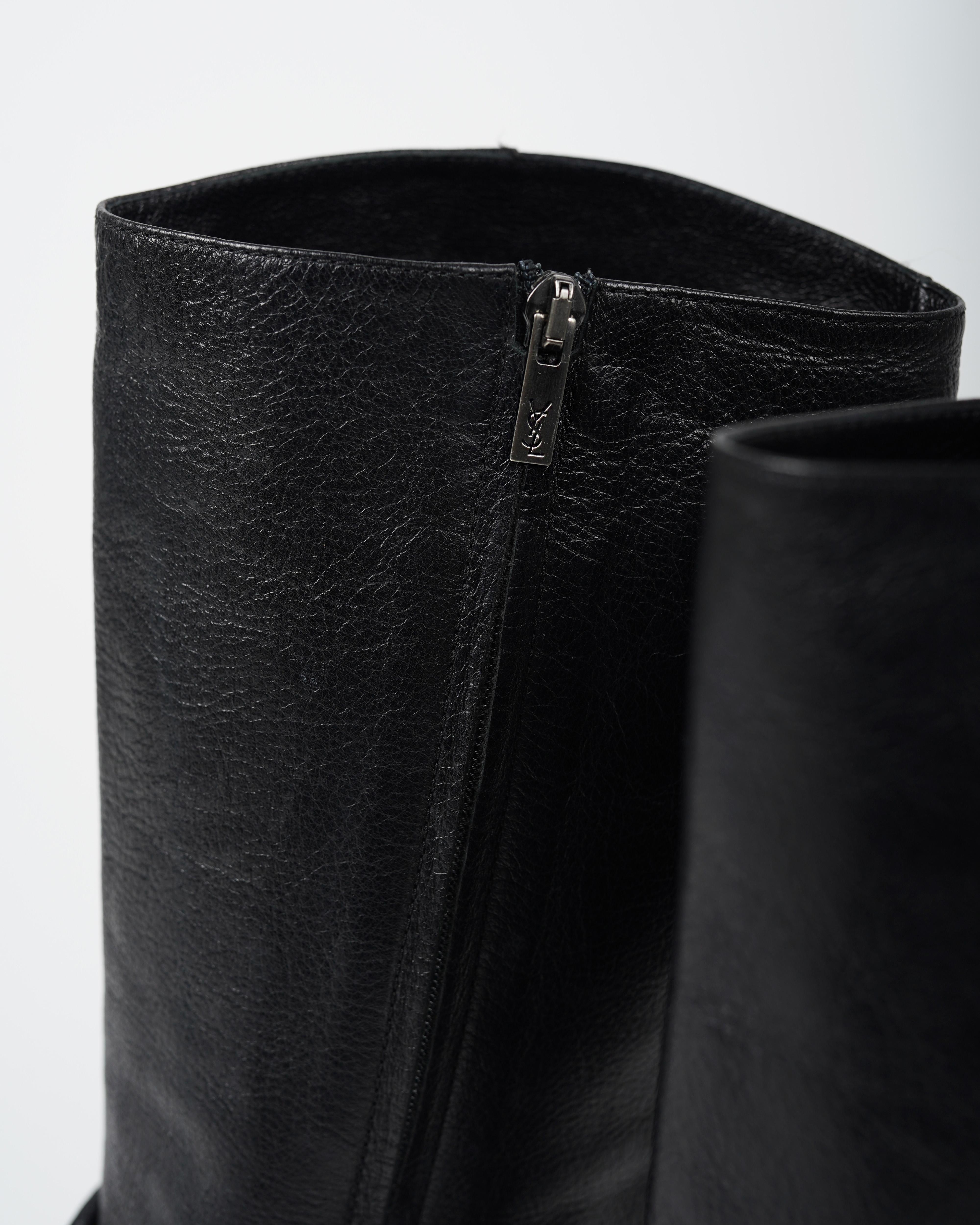F/W 2001 Yves Saint Laurent by Tom Ford Black Leather Runway & Campaign Boots For Sale 2
