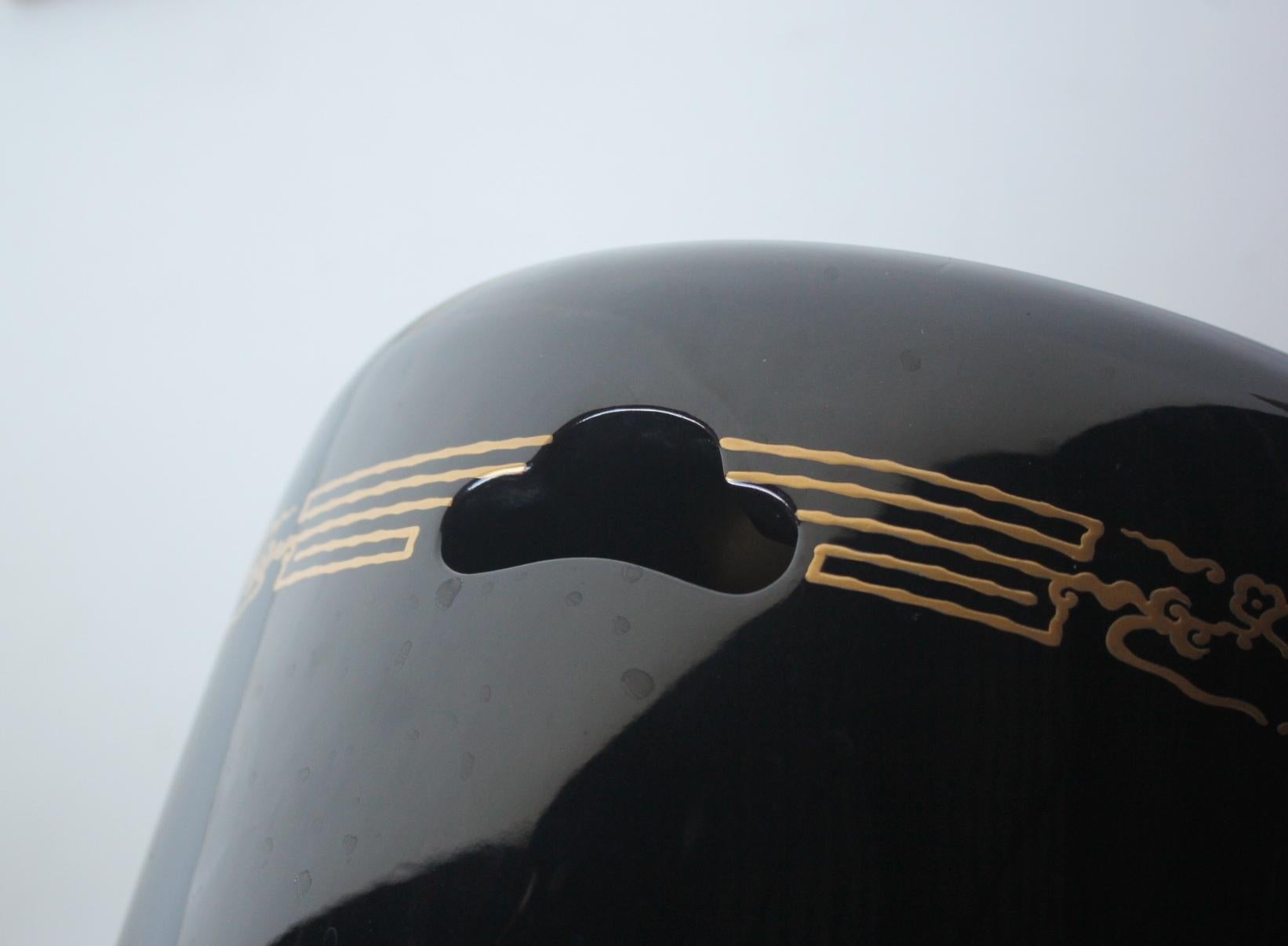 F9 Alte japanische Kunst Unbenutzte Drachen Maki-e Lack Brazier, Weinkühler, Satz von 2 im Angebot 5