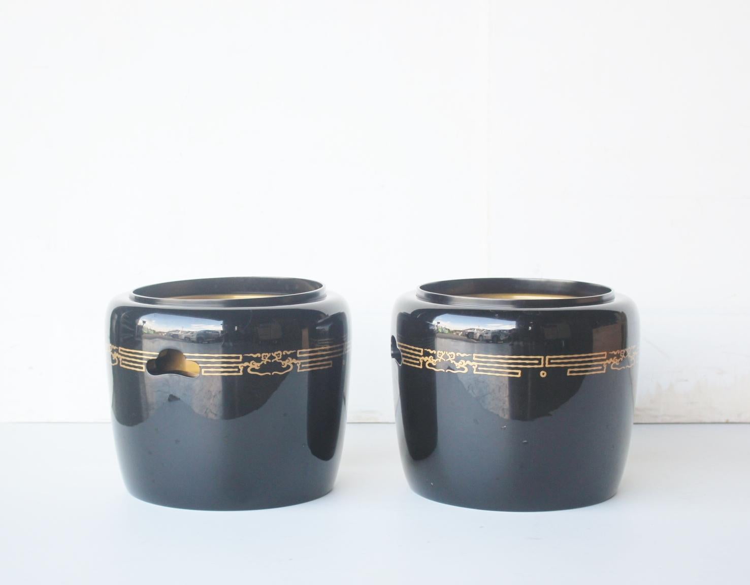 F9 Alte japanische Kunst Unbenutzte Drachen Maki-e Lack Brazier, Weinkühler, Satz von 2 im Angebot 13