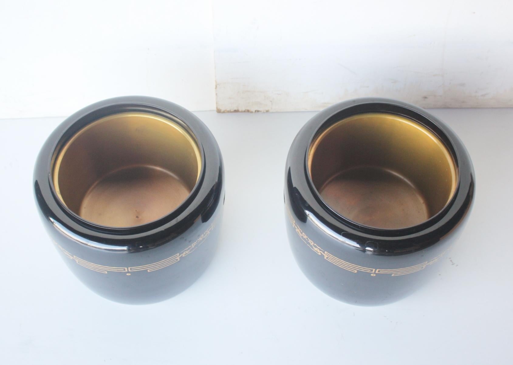 F9 Alte japanische Kunst Unbenutzte Drachen Maki-e Lack Brazier, Weinkühler, Satz von 2 im Zustand „Gut“ im Angebot in Niiza, JP