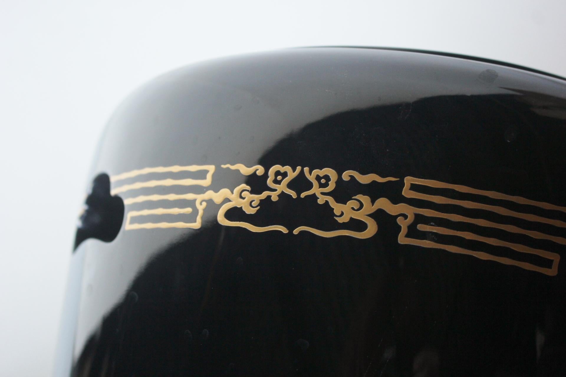 F9 Alte japanische Kunst Unbenutzte Drachen Maki-e Lack Brazier, Weinkühler, Satz von 2 im Angebot 2