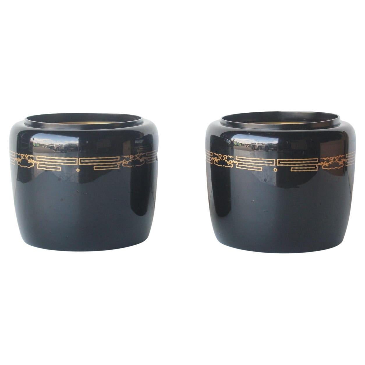 F9 Alte japanische Kunst Unbenutzte Drachen Maki-e Lack Brazier, Weinkühler, Satz von 2 im Angebot