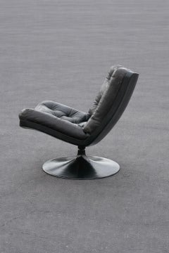 F975 Chaise longue pivotante de Geoffrey Harcourt, 1968