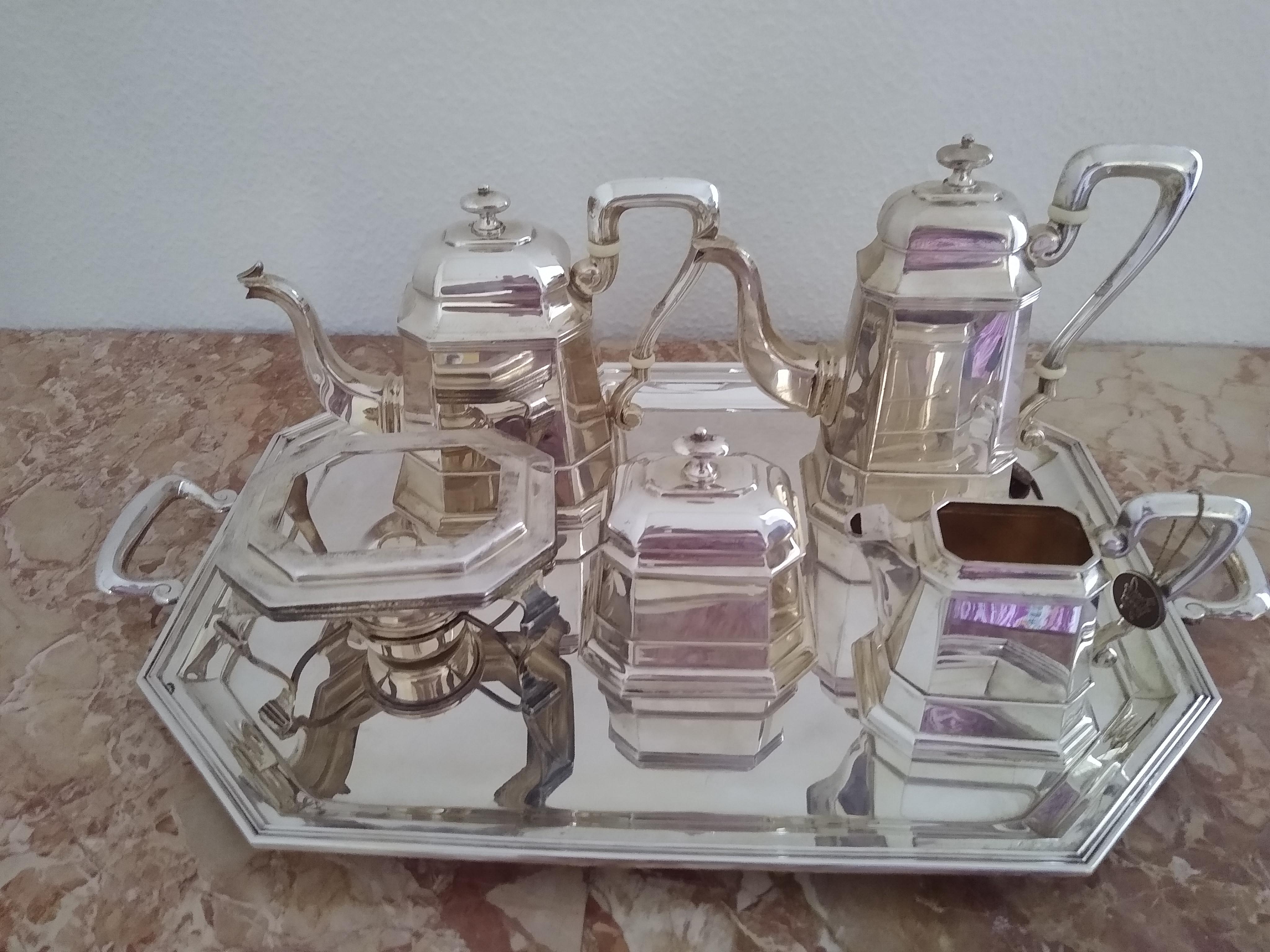 Cesa 1882 Art Deco Sterling Silver Coffee & Tea Set on Tray For Sale 5