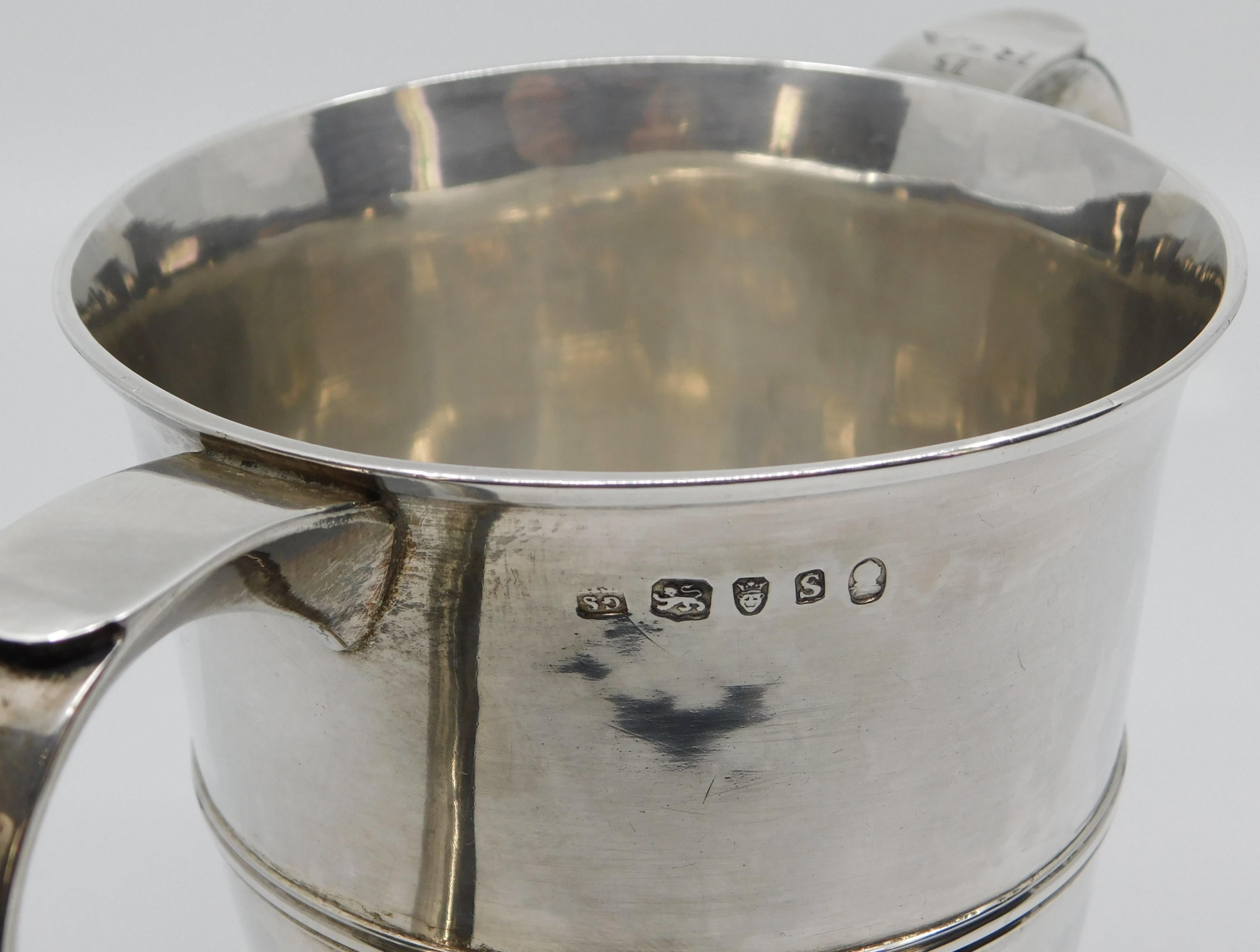 Early 19th Century English Sterling Silver Drinking Cup For Sale 1