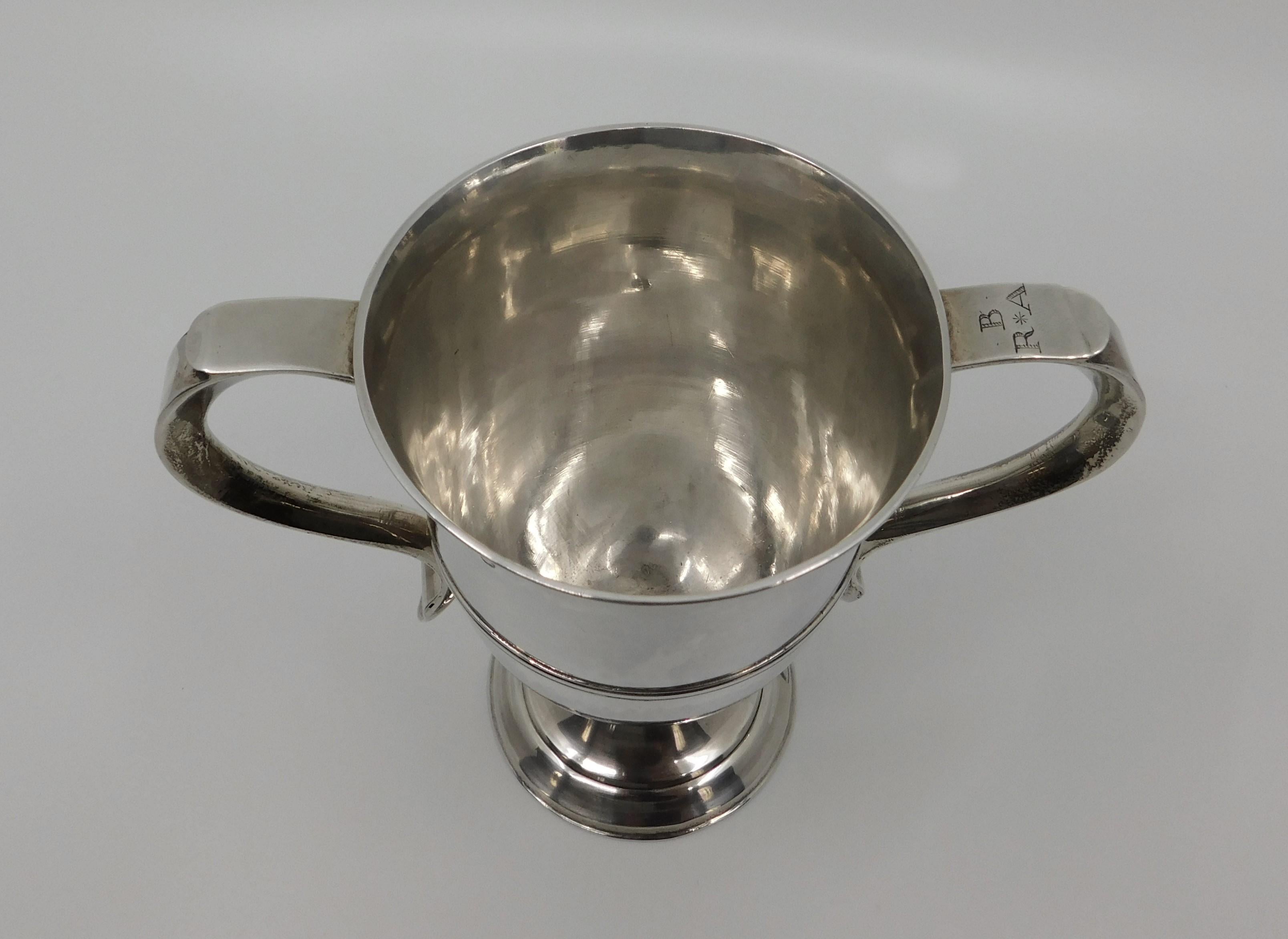 Early 19th Century English Sterling Silver Drinking Cup For Sale 2
