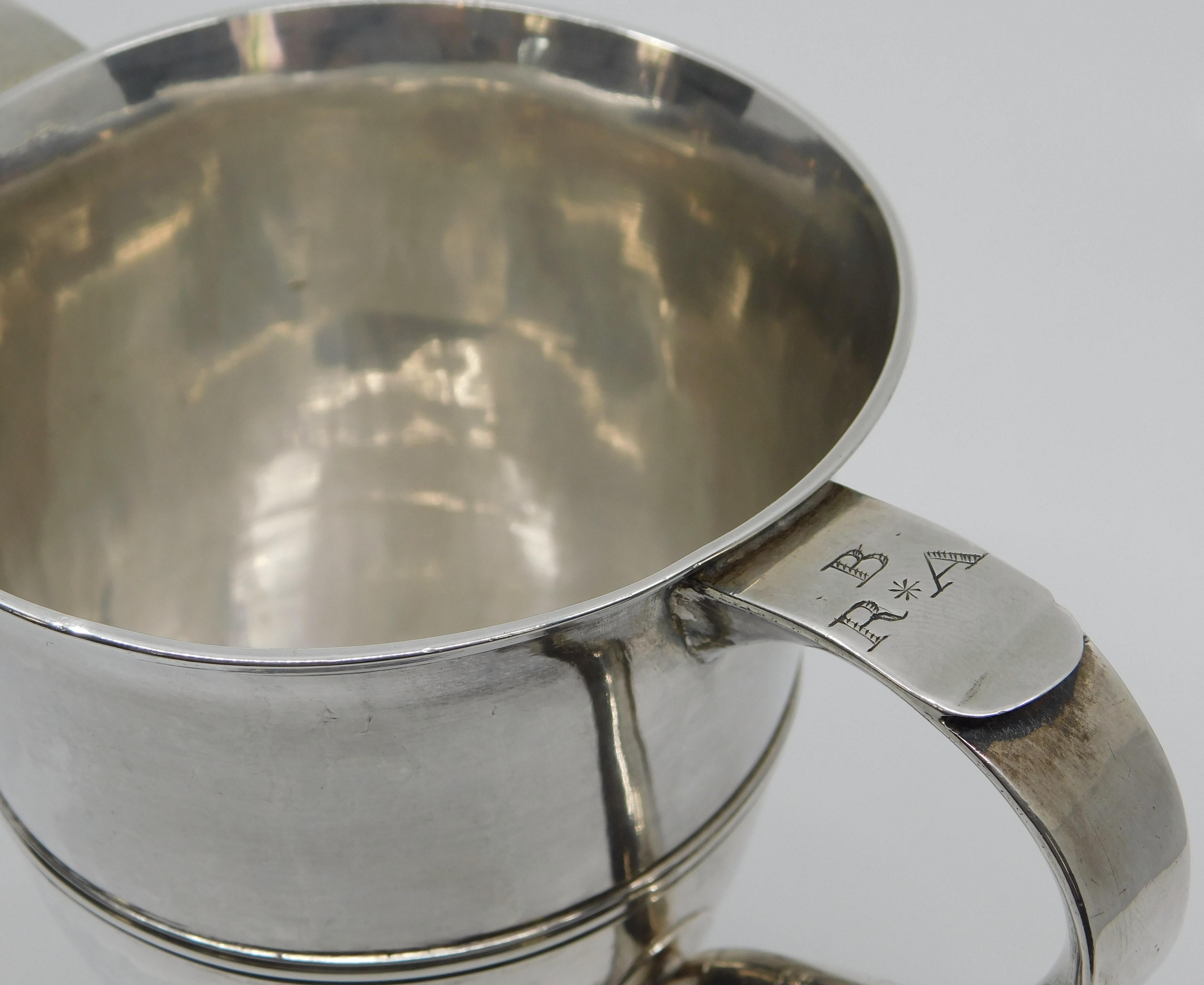 Early 19th Century English Sterling Silver Drinking Cup For Sale 4