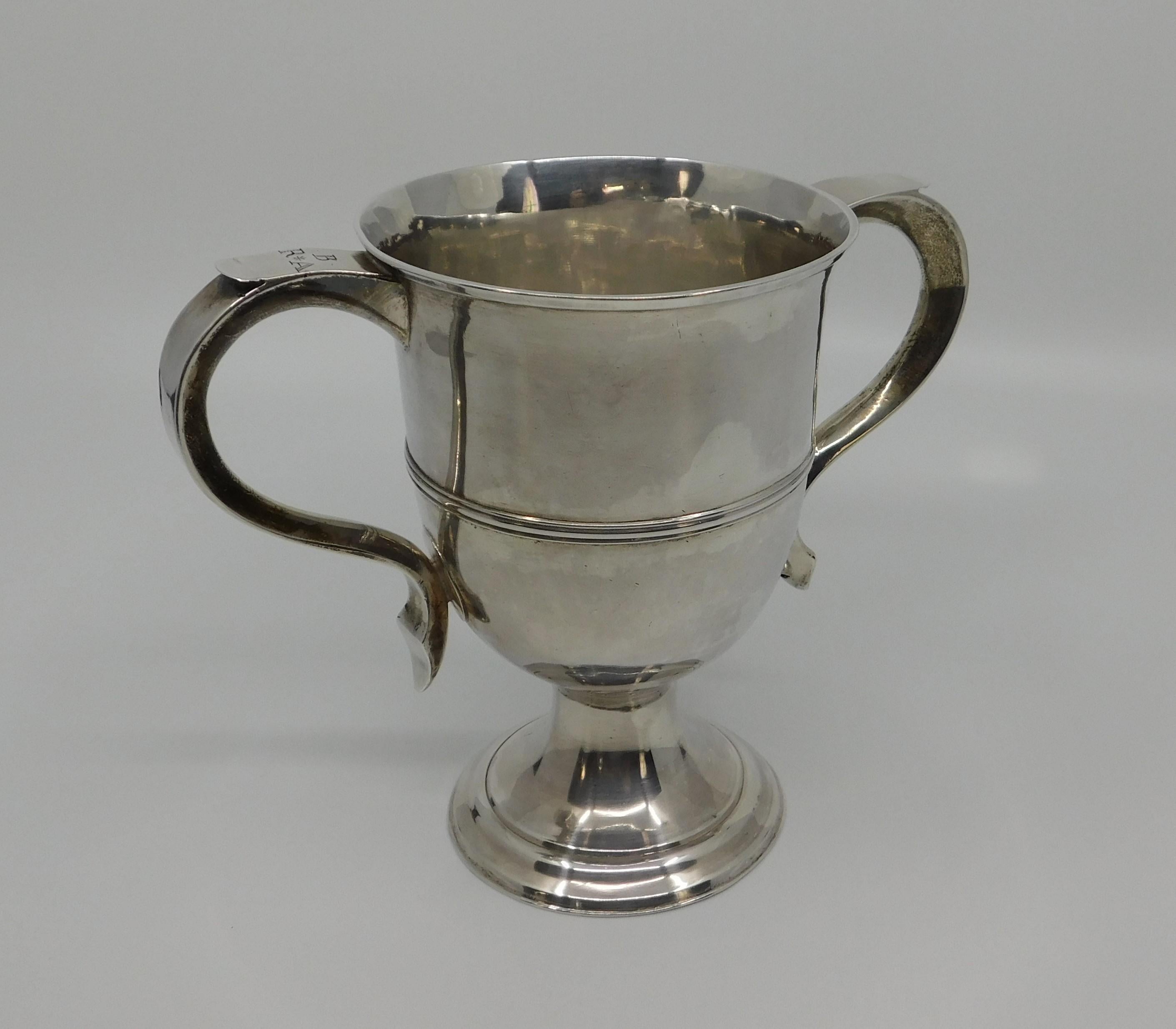 Early 19th Century English Sterling Silver Drinking Cup For Sale 5