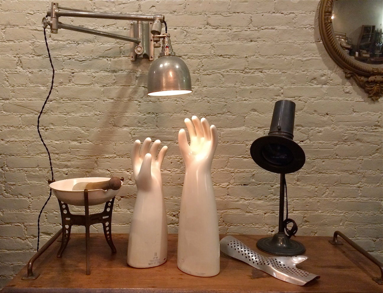 1stdibs Antiques, Vintage and MidCentury Modern Furniture, Jewelry