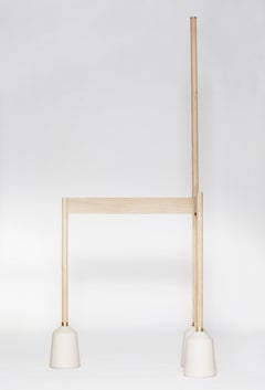 Zeitgenössischer handgefertigter skandinavischer Kleiderbügel "Objects of Use" #6