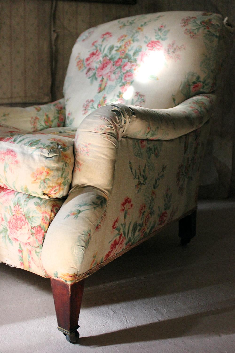 Upholstered Easy Armchair in the Manner of Howard & Sons, circa 1900 2