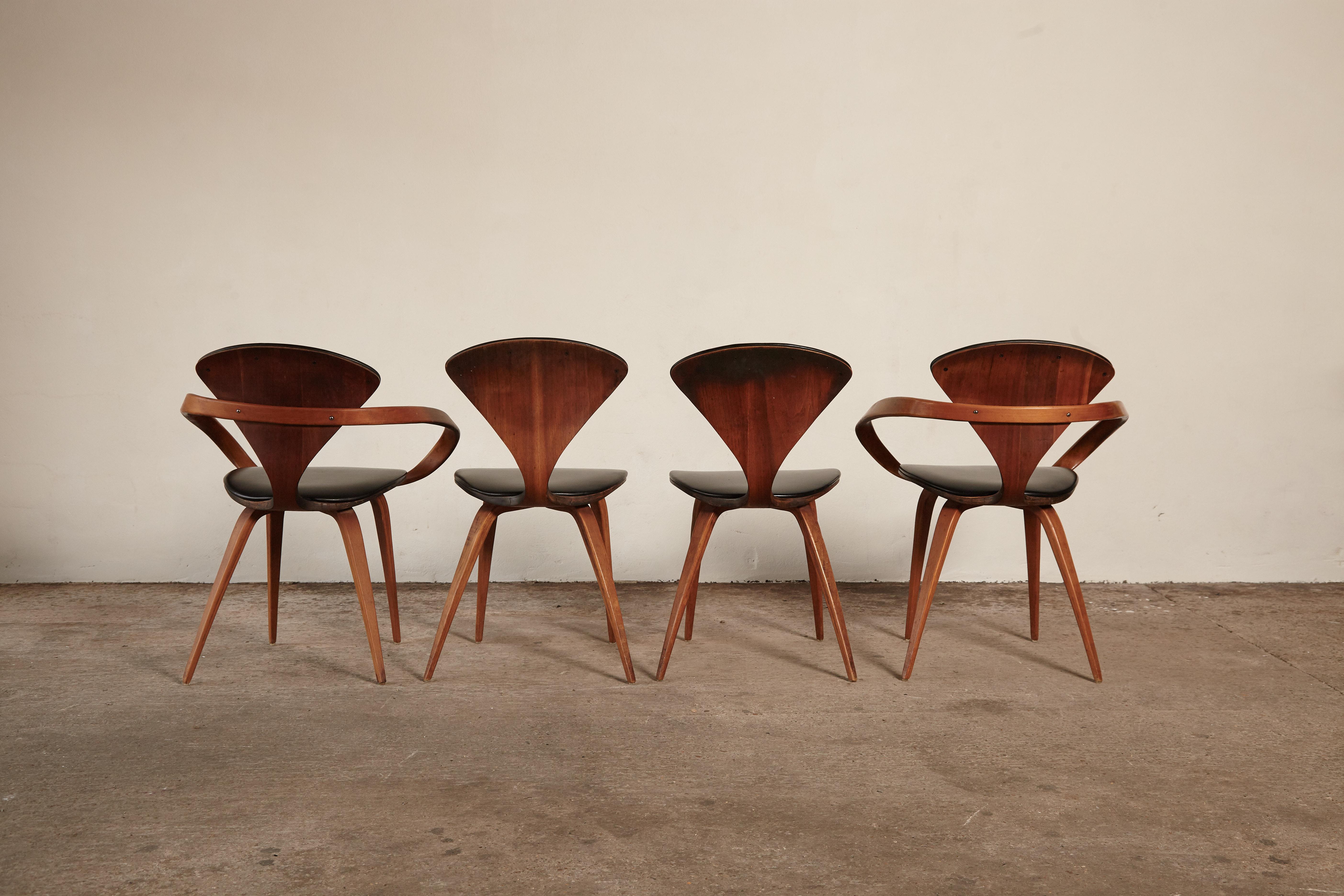 20th Century Set of Four Norman Cherner Dining Chairs, Made by Plycraft, USA, 1960s