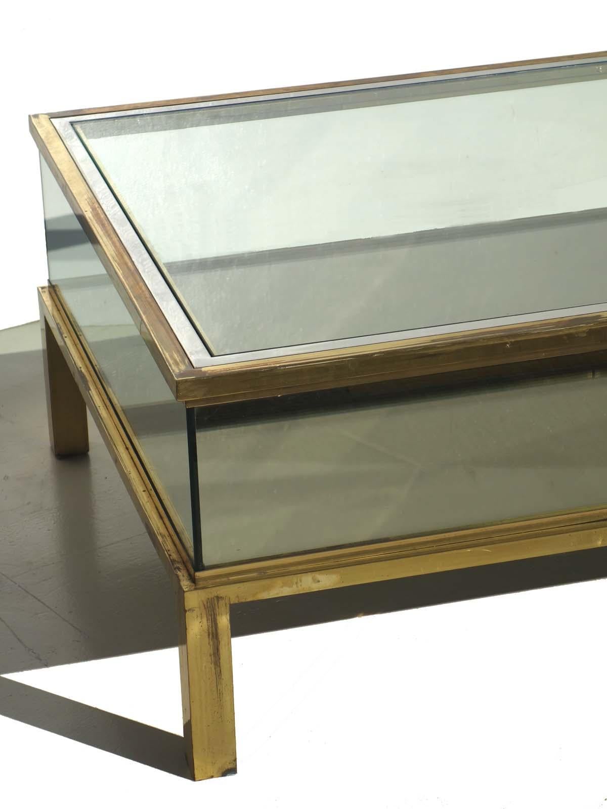 By Maison Jansen, 1970s 

Brass and silvered brass frame
Glass top

Perfect condition.