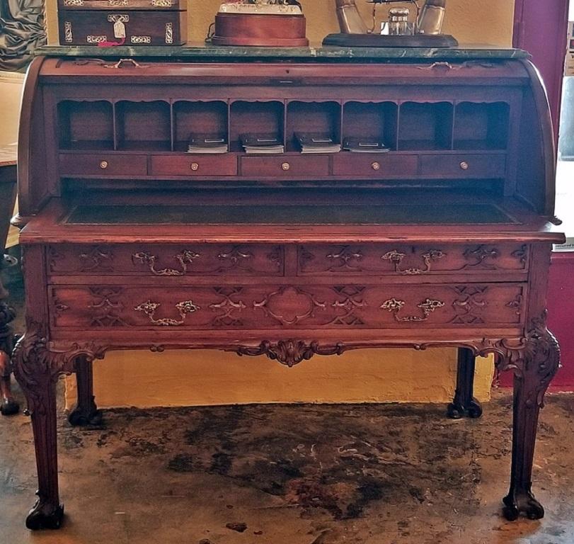 Chippendale cinese Scrivania a cilindro cinese Hampton & Sons del XIX secolo in vendita