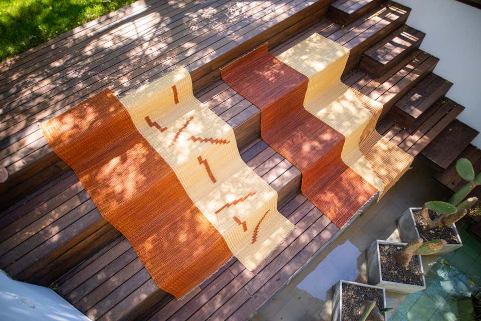 Contemporary handcrafted graphic Runner Rug in natural fiber La Fibre ...