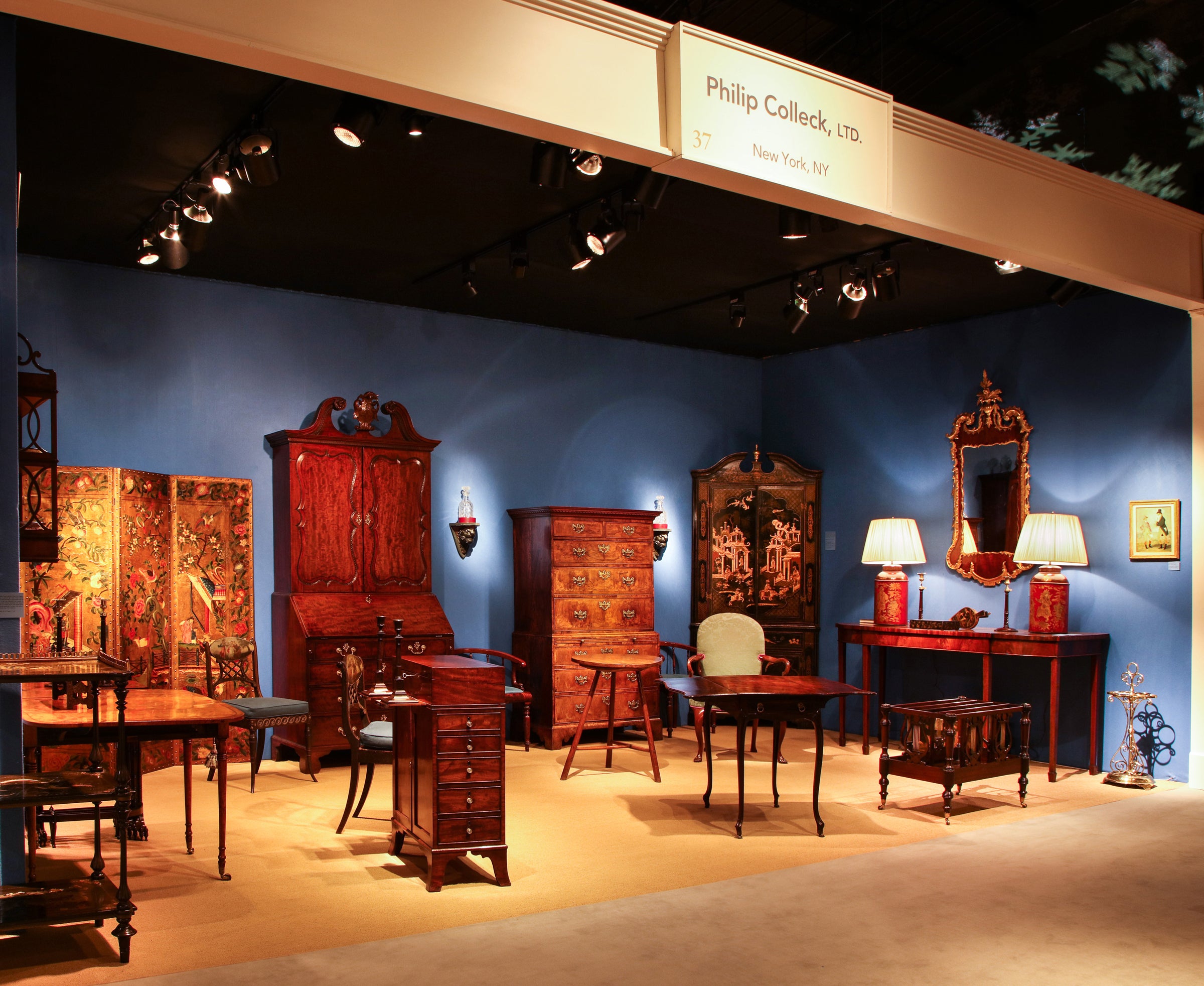 1stdibs Antiques, Vintage and MidCentury Modern Furniture, Jewelry