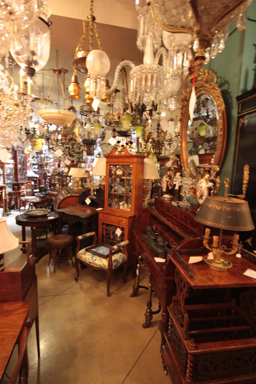 Grand Central Inc. Montreal QC H3J 1N5 1stDibs