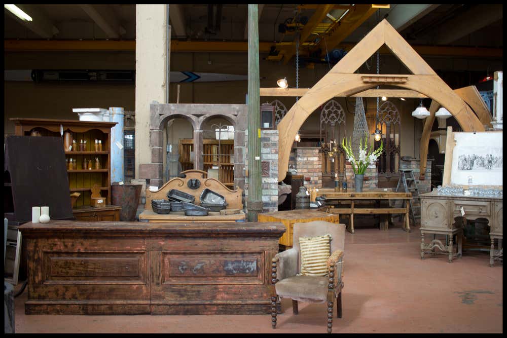 Uniquities Architectural Antiques - Calgary Alberta T2H 1Z9 - 1stDibs