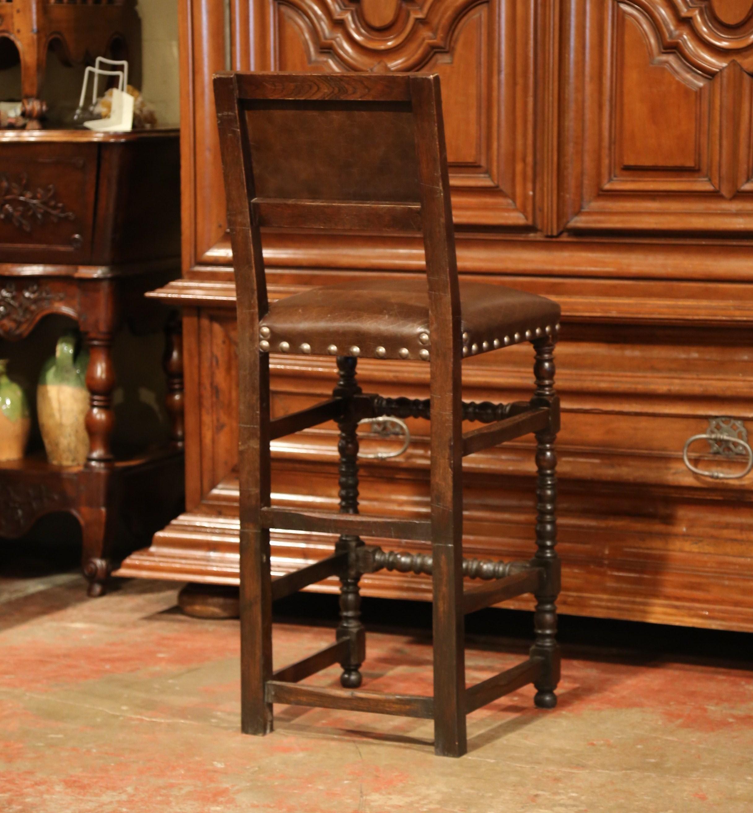 19th Century French Carved Oak Barstools Set with Back and Original Leather 2