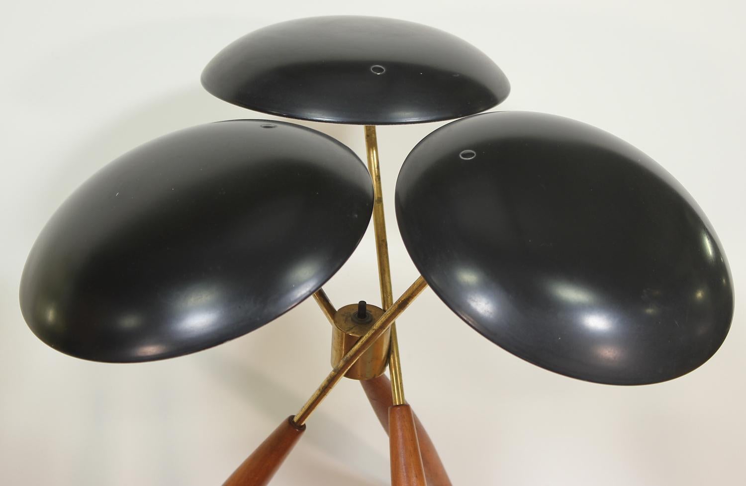 Mid-20th Century Gerald Thurston Tripod Table Lamp for Lightolier Co.