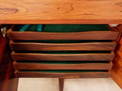 FA-66 Sideboard von Ib Kofod-Larsen für Faarup Møbelfabrik, 1960er Jahre