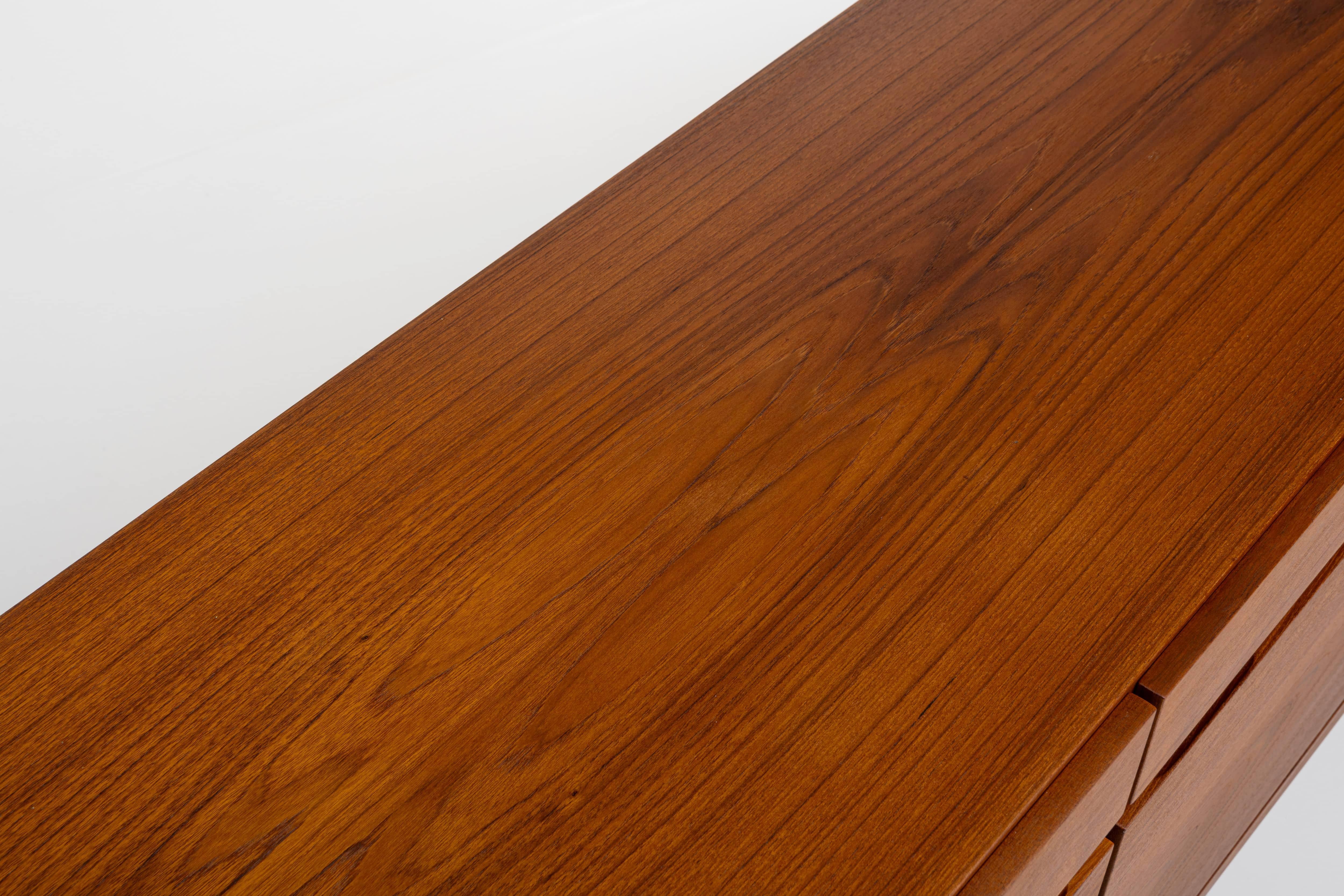 FA-66 Sideboard by Ib Kofod Larsen for Faarup Mobelfabrik, 1960s 9