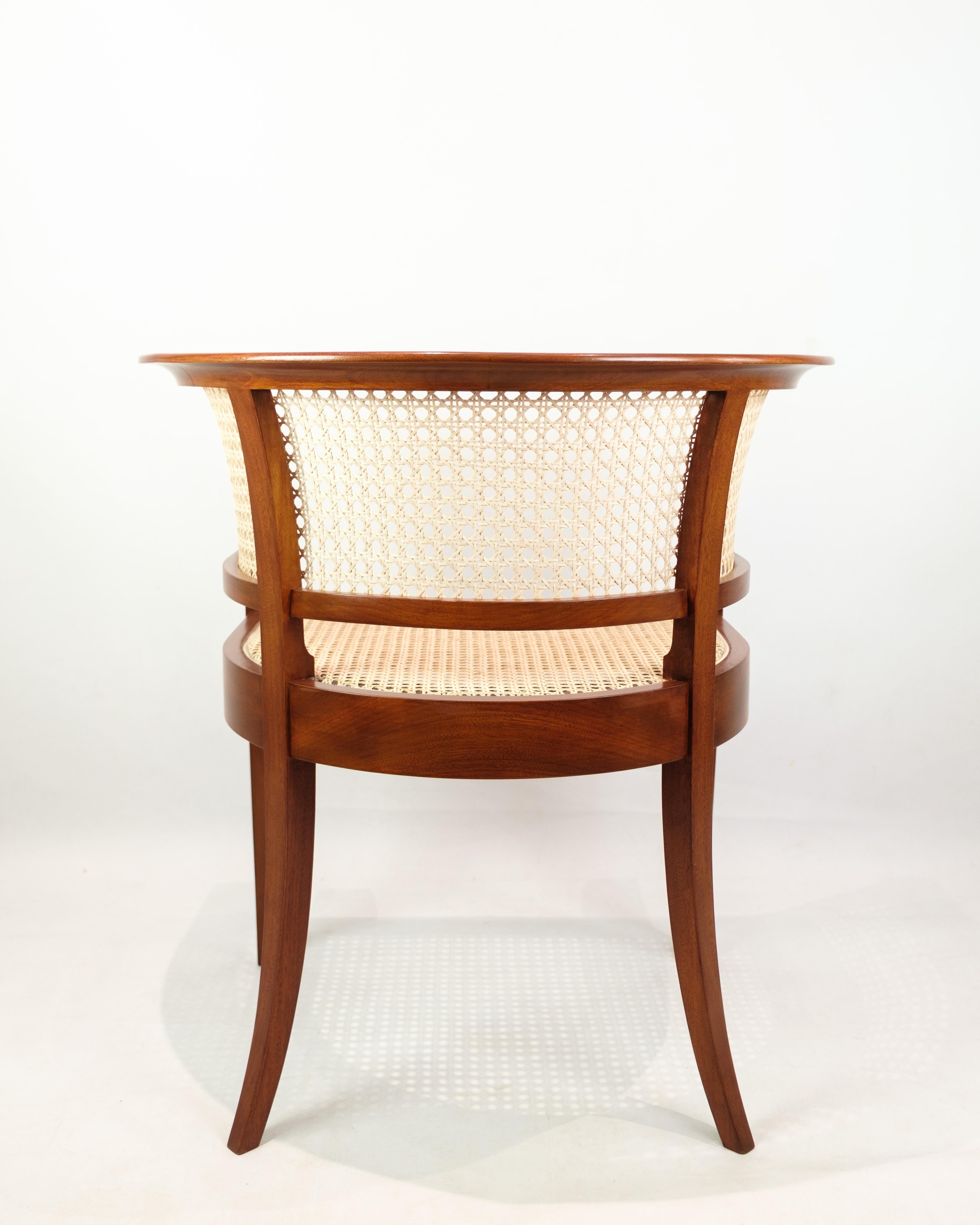 Milieu du XXe siècle Chaise Faaborg modèle 9662 fabriquée en acajou par Kaare Klint pour Rud. Rasmussen en vente