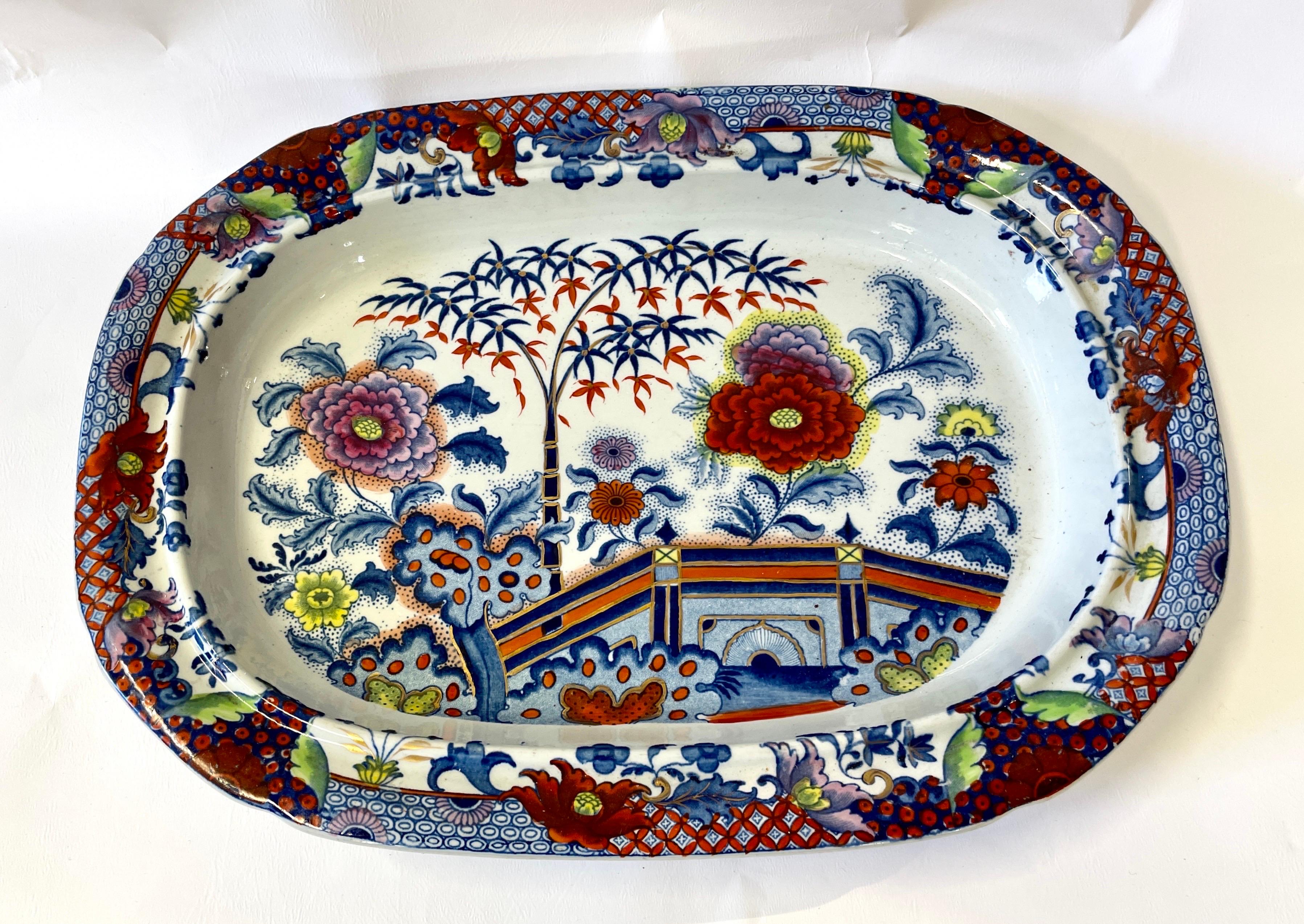 Fab, Antique English Davenport Ironstone Chinoiserie Pattern Covd, Veg, Tureen In Good Condition For Sale In Charleston, SC