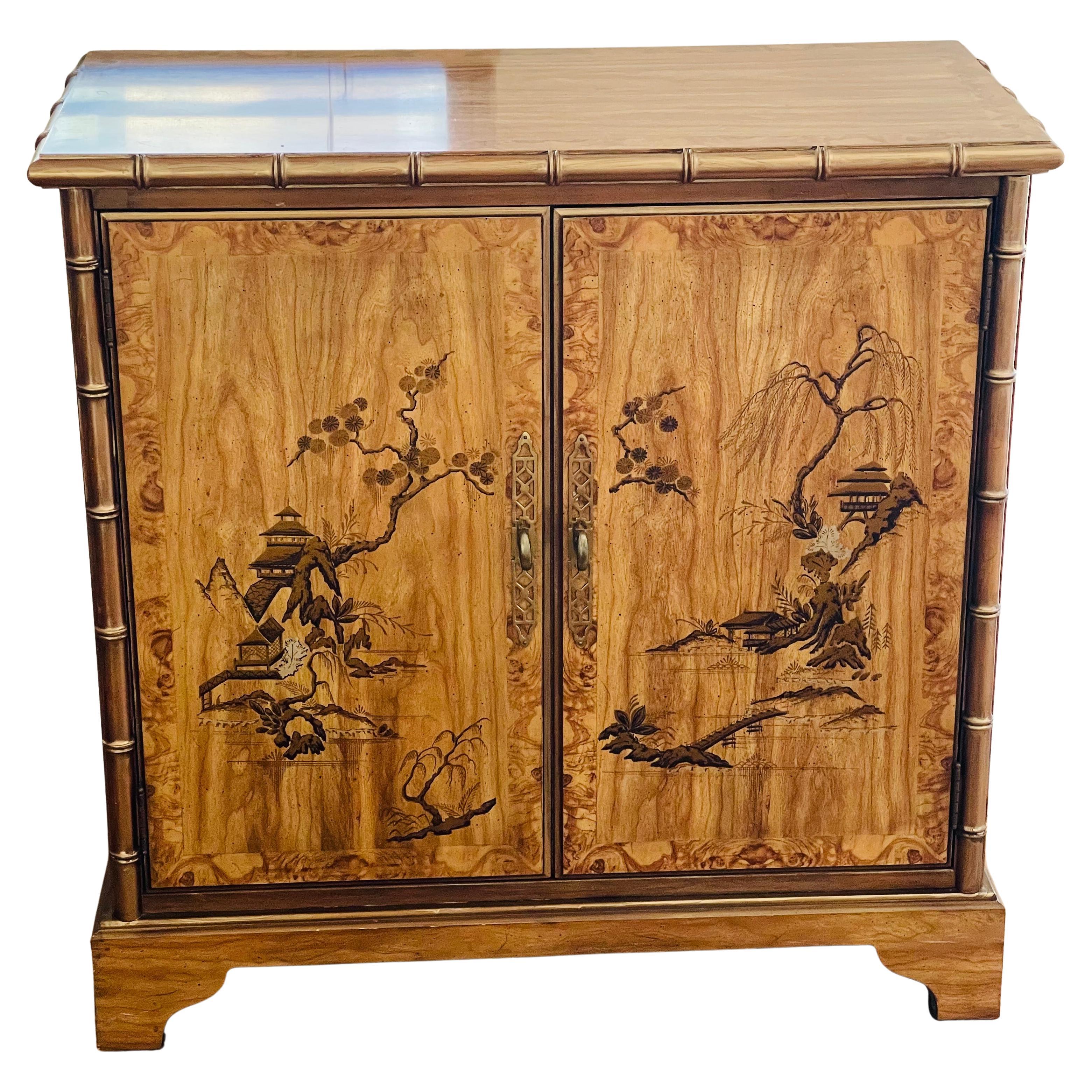 Fab Drexel Comodino Heritage in finto bambù Chinoiserie