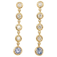 Pendientes Fab Drops de oro de 18 quilates con diamantes y zafiro de Ceilán azul claro