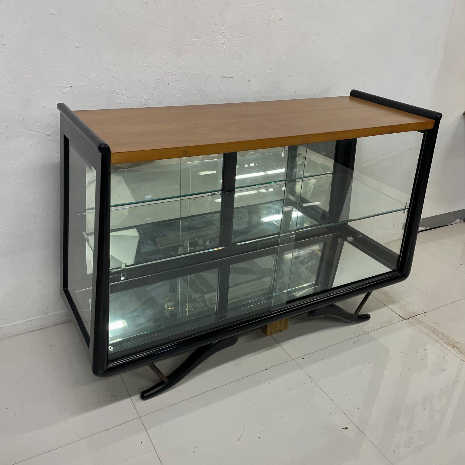 Mid-Century Modern  1950s Eugenio Escudero Vitrine Display Case Mexico City For Sale