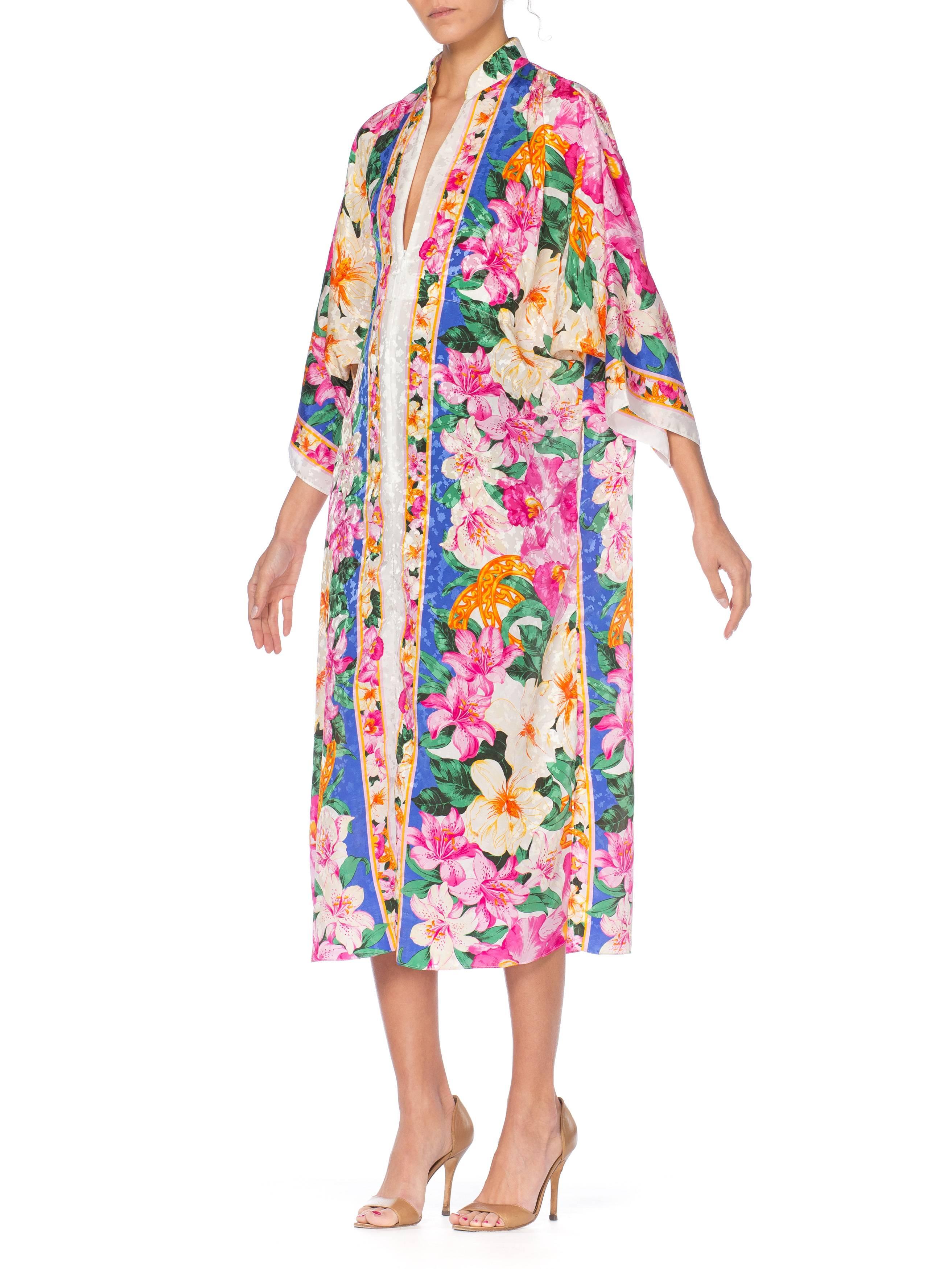 1980S Floral Multicolored Polyester Jacquard Pink Tropical Kaftan In Excellent Condition In New York, NY