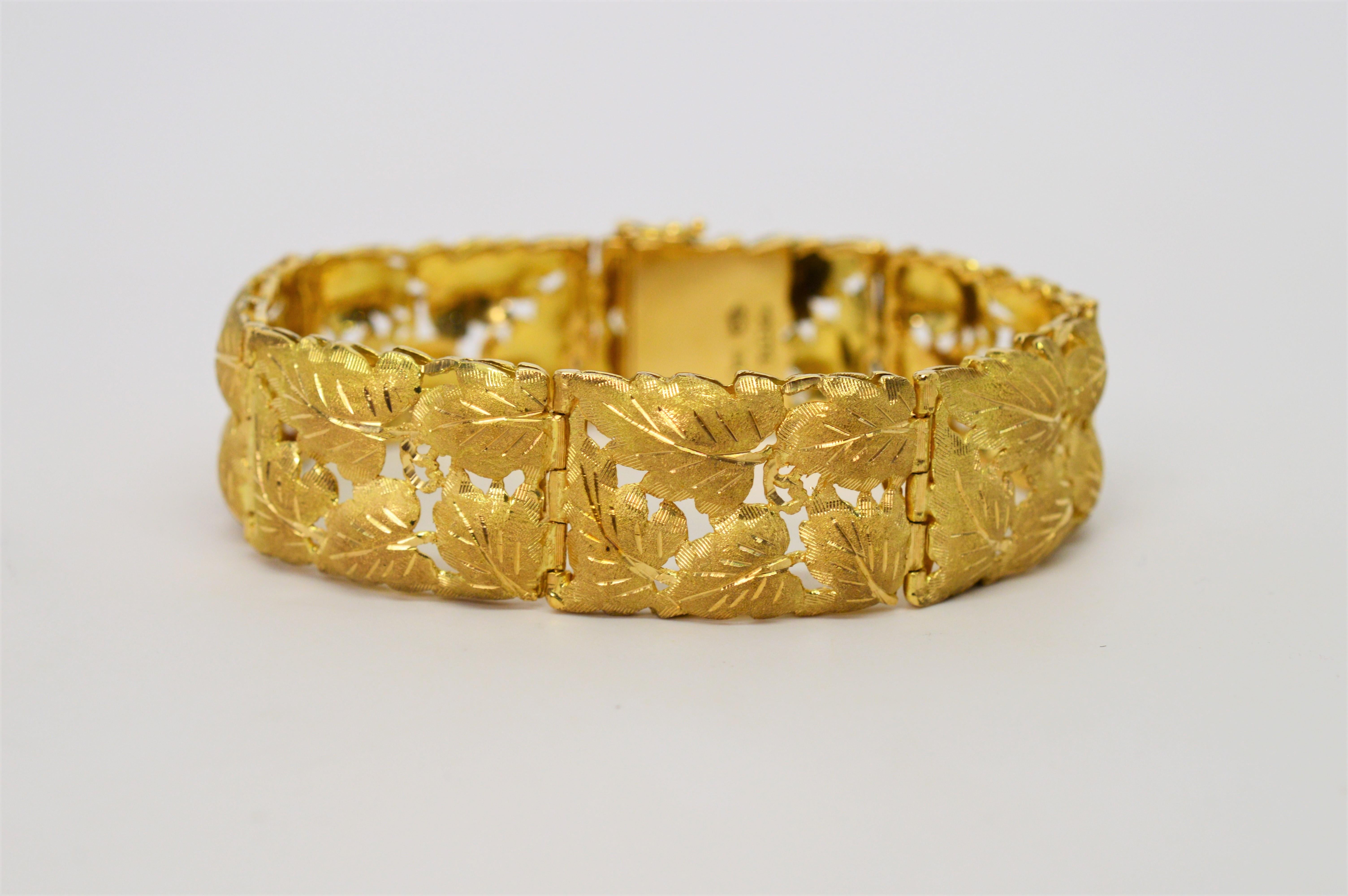 Fabbrini 18 Karat Satin Yellow Gold Grape Leaf Inspired Link Bracelet For Sale 5