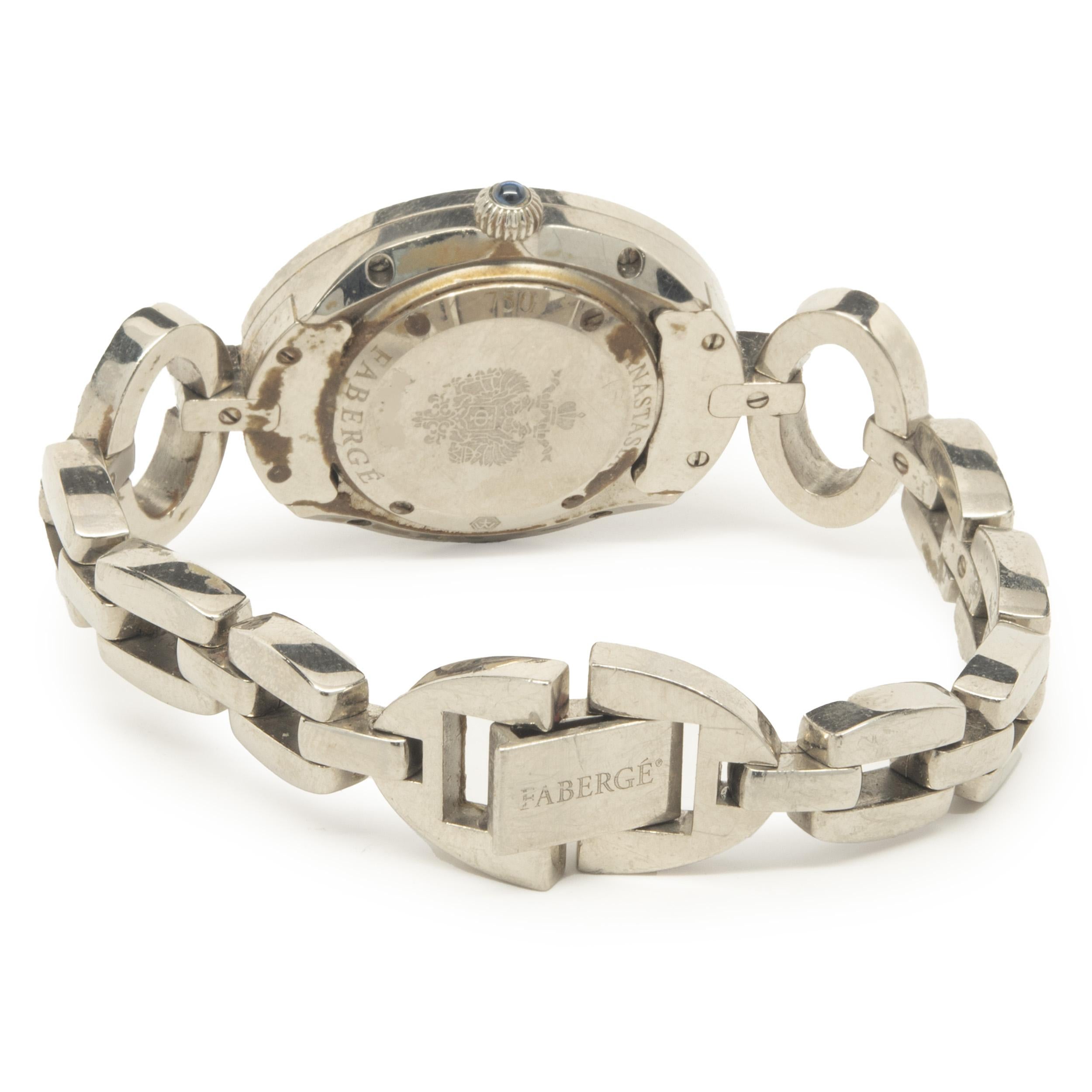 Faberge Anastasia Kleid aus 18 Karat Weißgold mit Diamanten und Perlmutt (Rundschliff)
