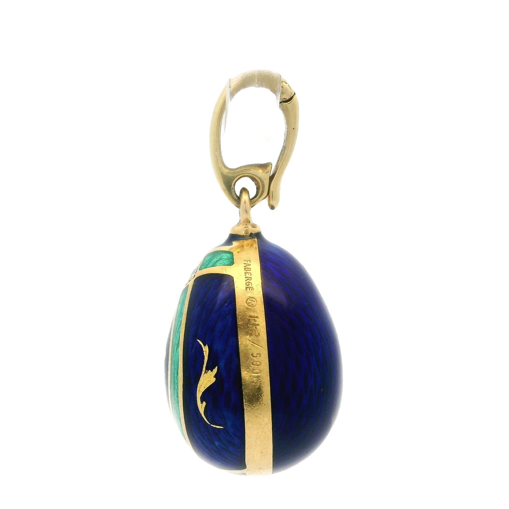 Fabergé Or 18k Diamant Guilloché Bleu et Vert Pendentif Oeuf Enhancer en émail en vente 1