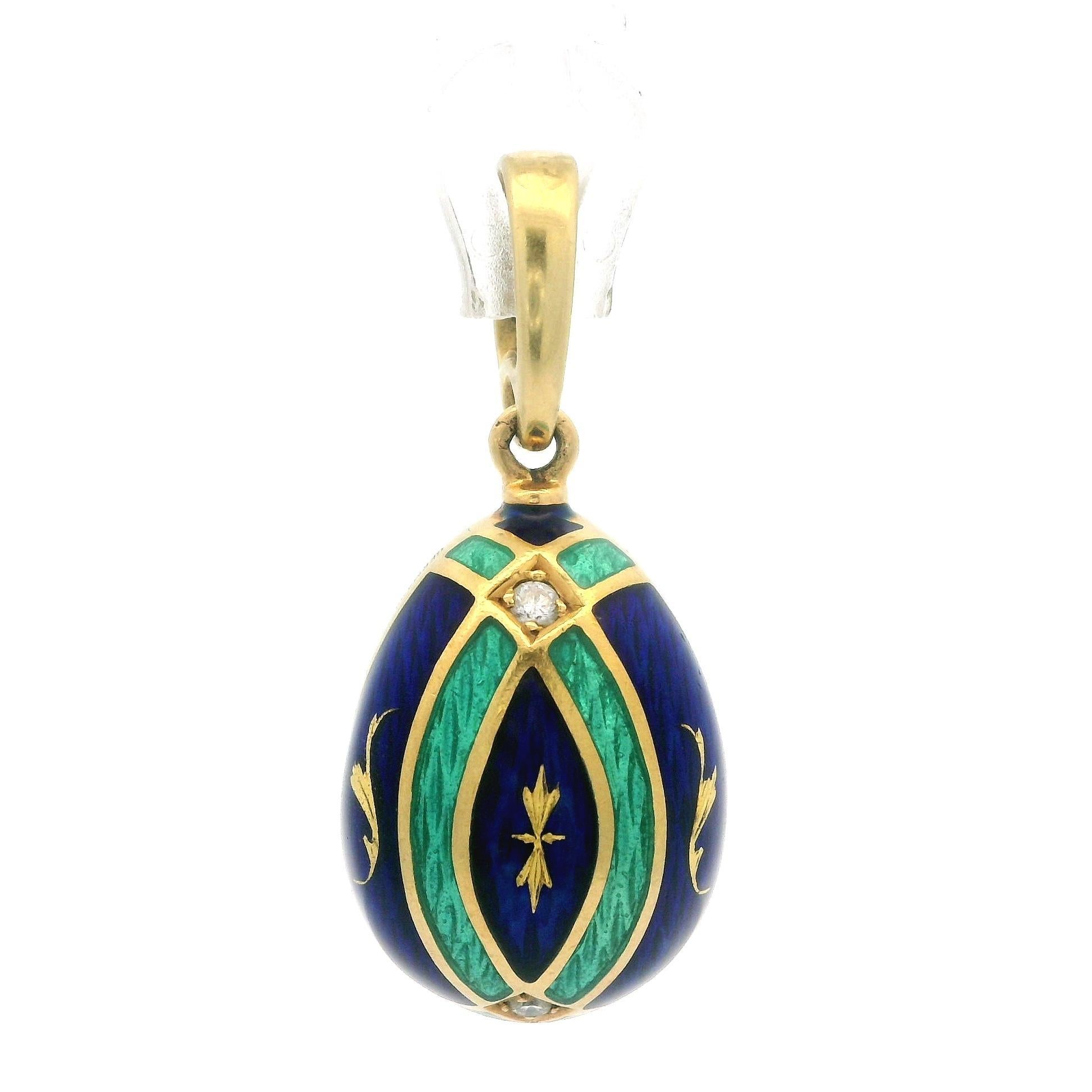 Fabergé Or 18k Diamant Guilloché Bleu et Vert Pendentif Oeuf Enhancer en émail en vente 4