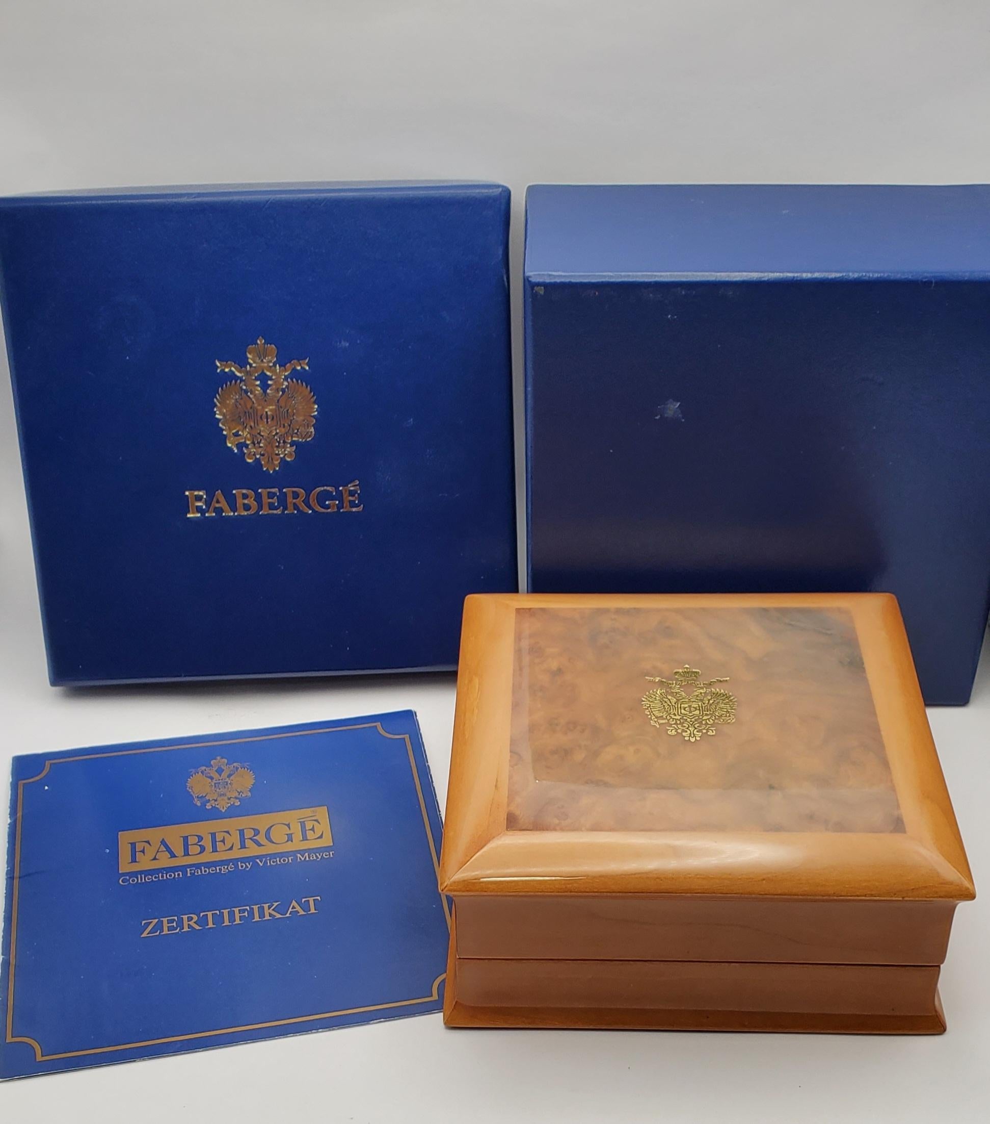 Fabergé 18K Gold Diamond Guilloche Enamel Locket with Box/Certificate For Sale 10
